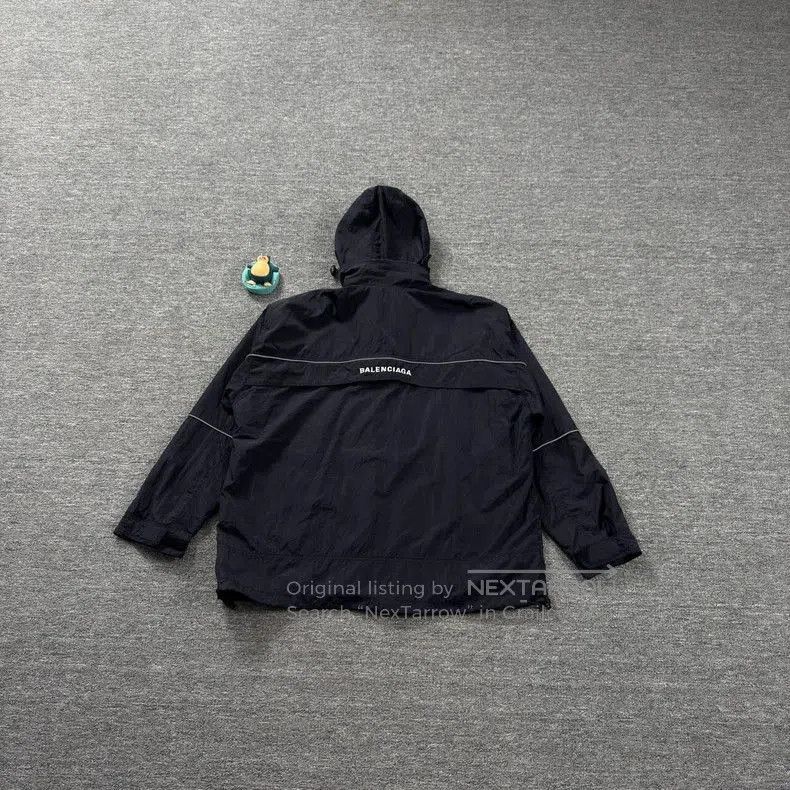 Balenciaga Balenciaga Black Slogan Windbreaker. Size US S / EU 44-46 / 1 - 2 Thumbnail
