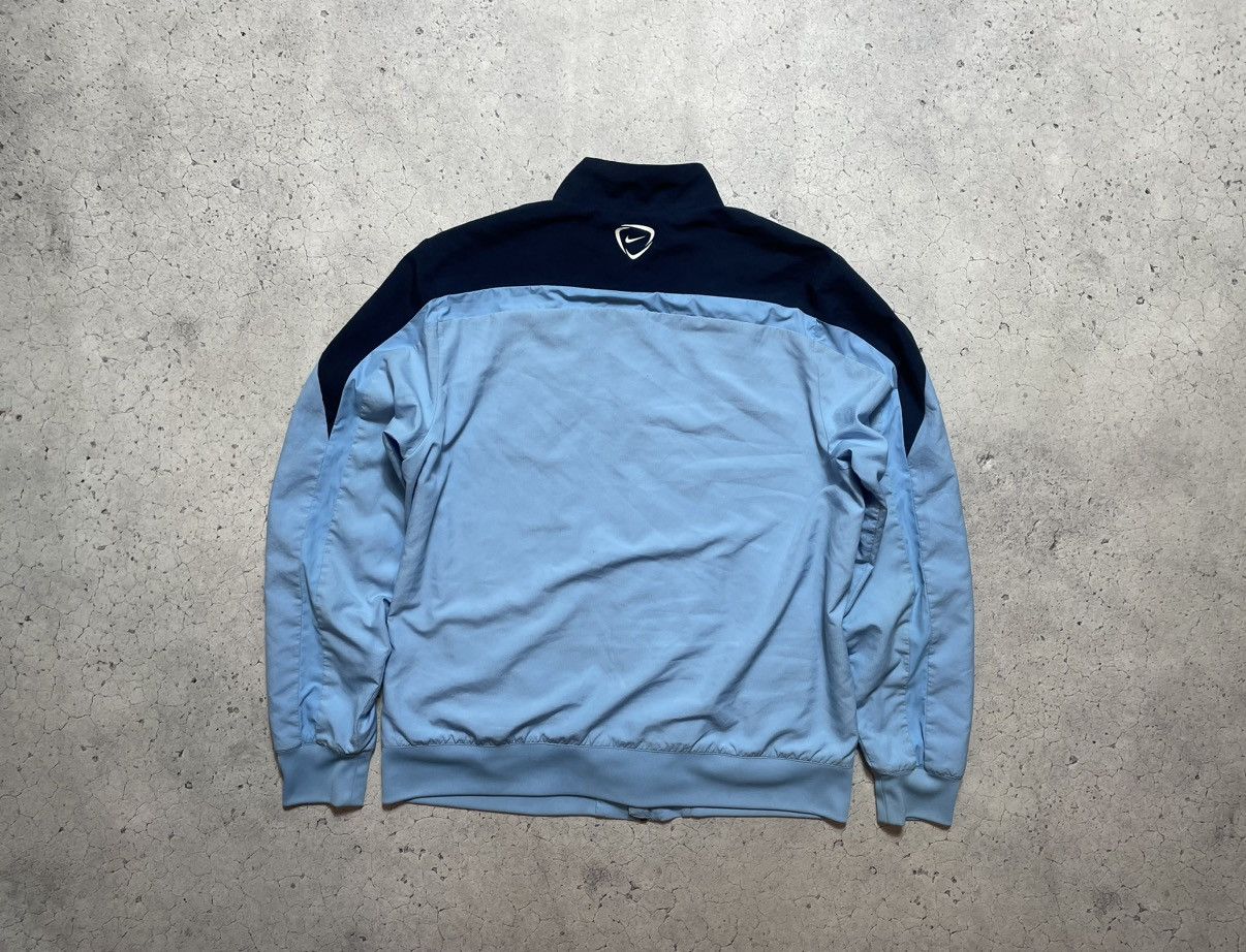Nike Vintage Nylon Nike FC Manchester City Football Jacket Y2K Size US L / EU 52-54 / 3 - 2 Thumbnail