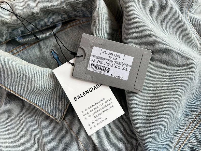 Balenciaga balenciaga embroidered denim jacket with tags Size US S / EU 44-46 / 1 - 4 Thumbnail