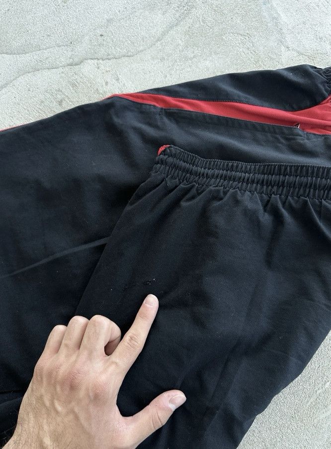 Nike Vintage 90s Nike Track Pants Embroidered Swoosh Black L Size US 34 / EU 50 - 8 Thumbnail