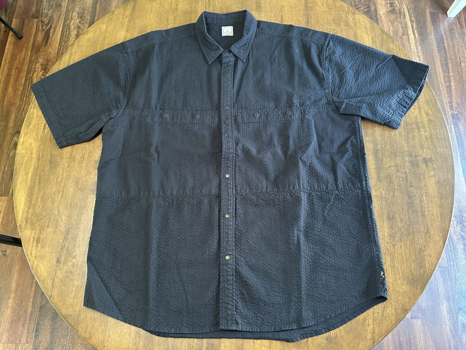 18 East Seersucker Shirt Black Sz XL
