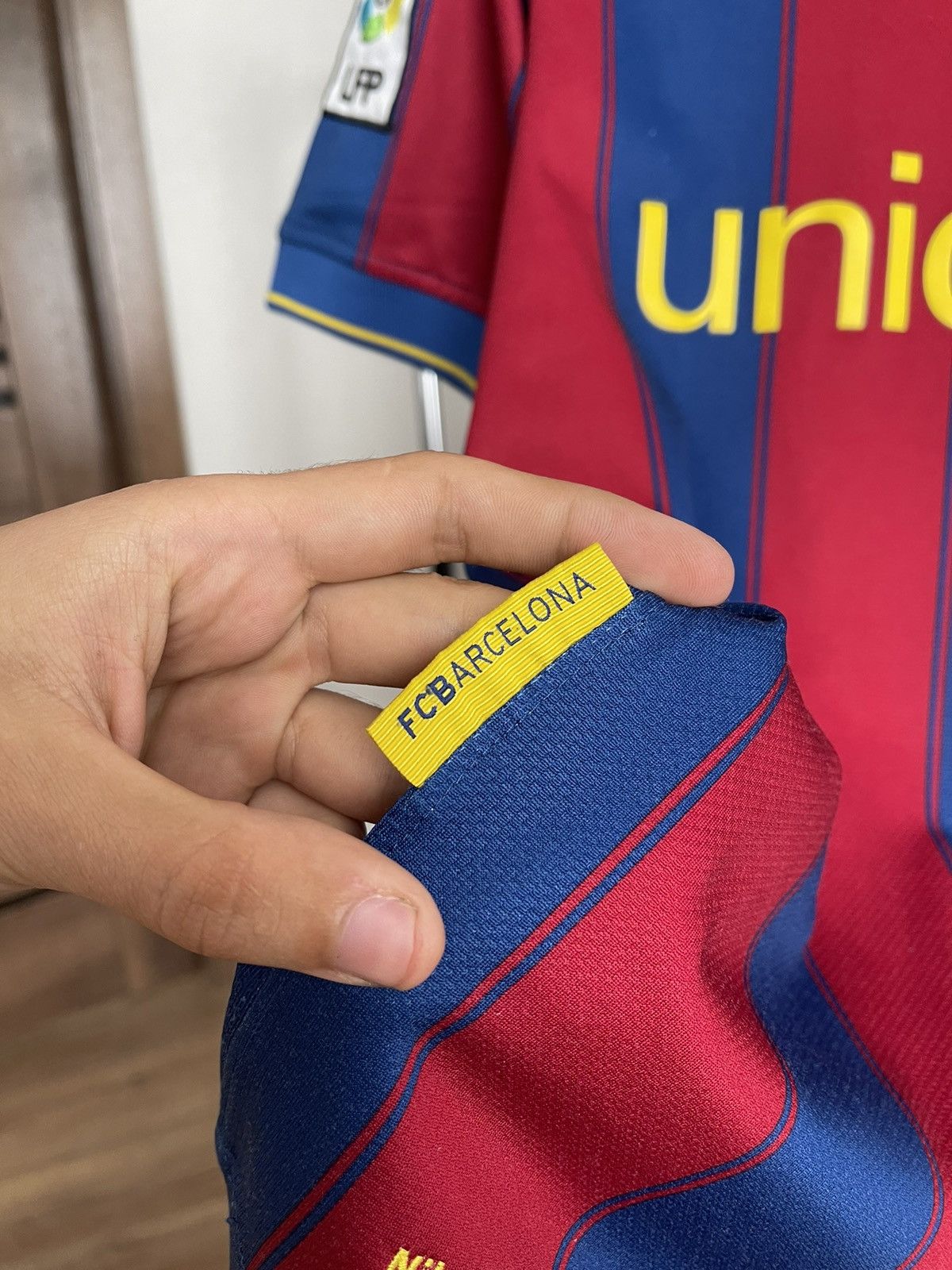 Other 2009/2010 Nike FC Barcelona Messi Vintage Soccer Jersey Tee Size US S / EU 44-46 / 1 - 11 Thumbnail