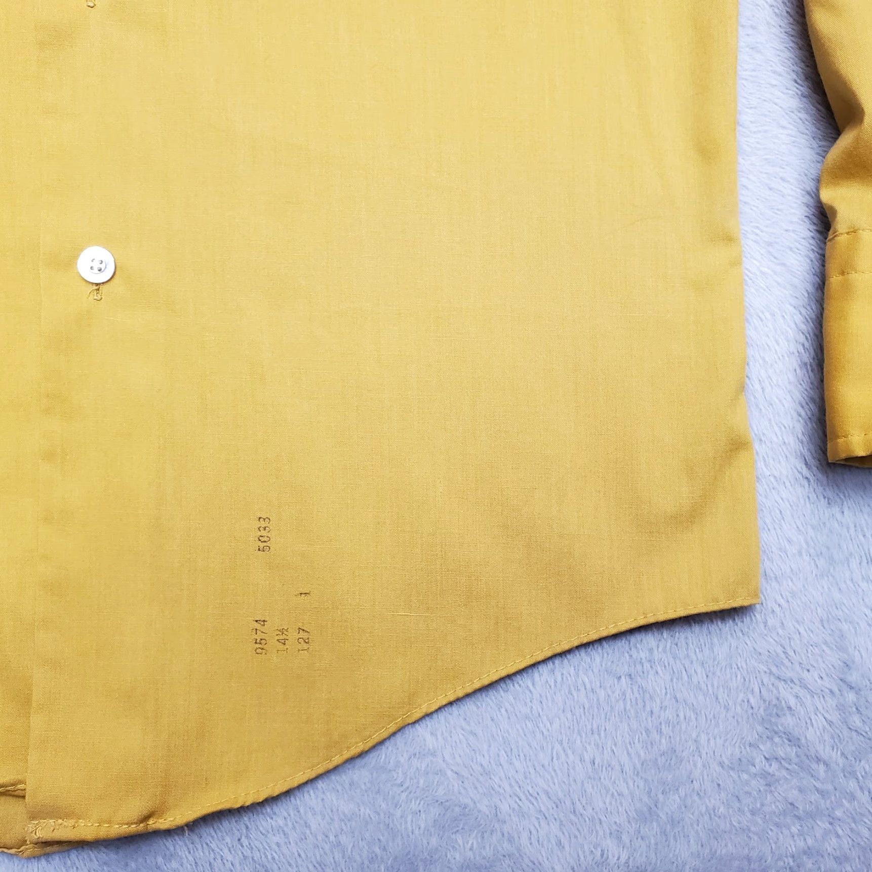 Vintage VINTAGE Durable Press Shirt Mens 14.5 Gold No Iron Button Long Sleeve Dad Casual Size US M / EU 48-50 / 2 - 5 Thumbnail