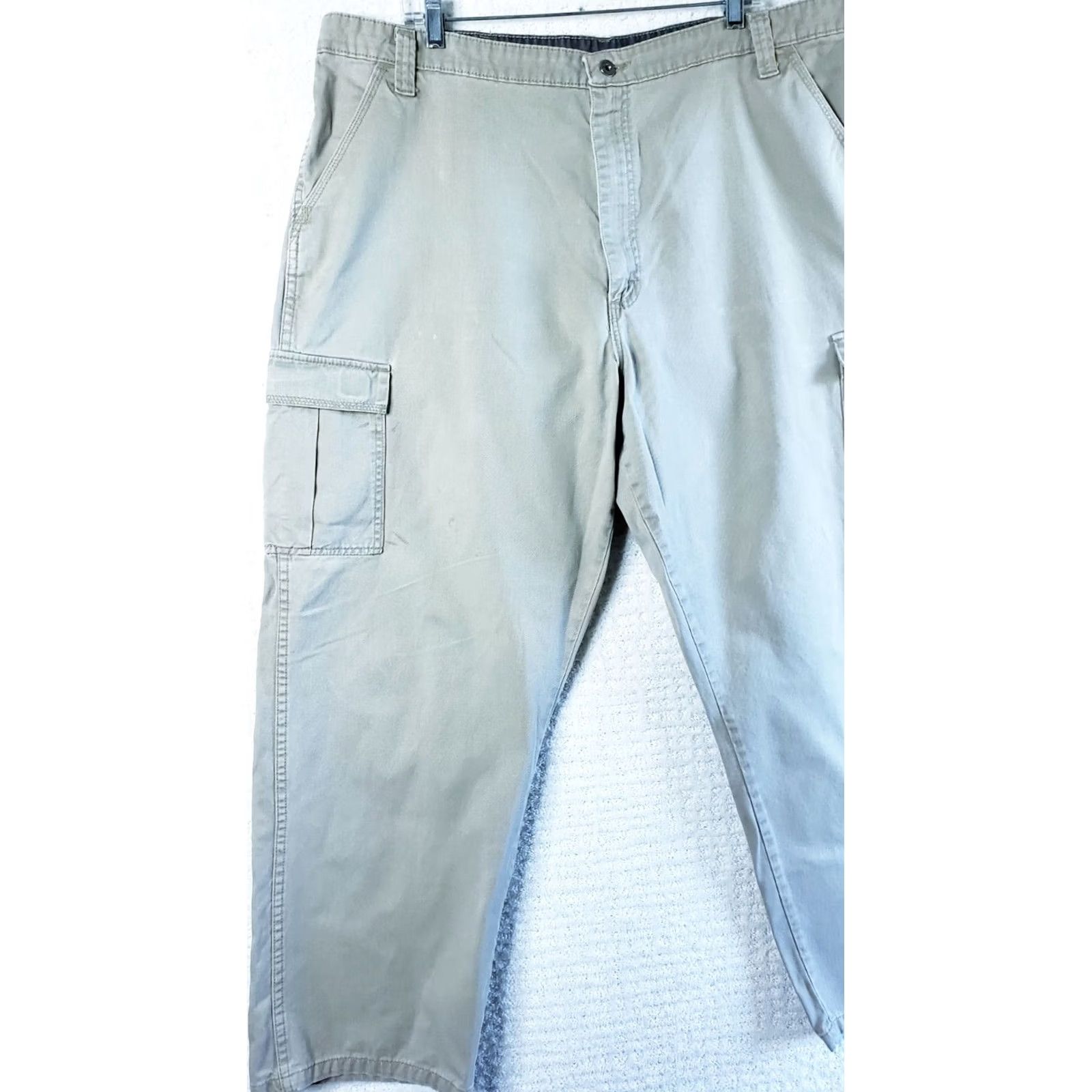 Wrangler Wrangler Cargo Pants Men 42x30 Straight Leg Khaki Regular Size US 42 / EU 58 - 3 Thumbnail