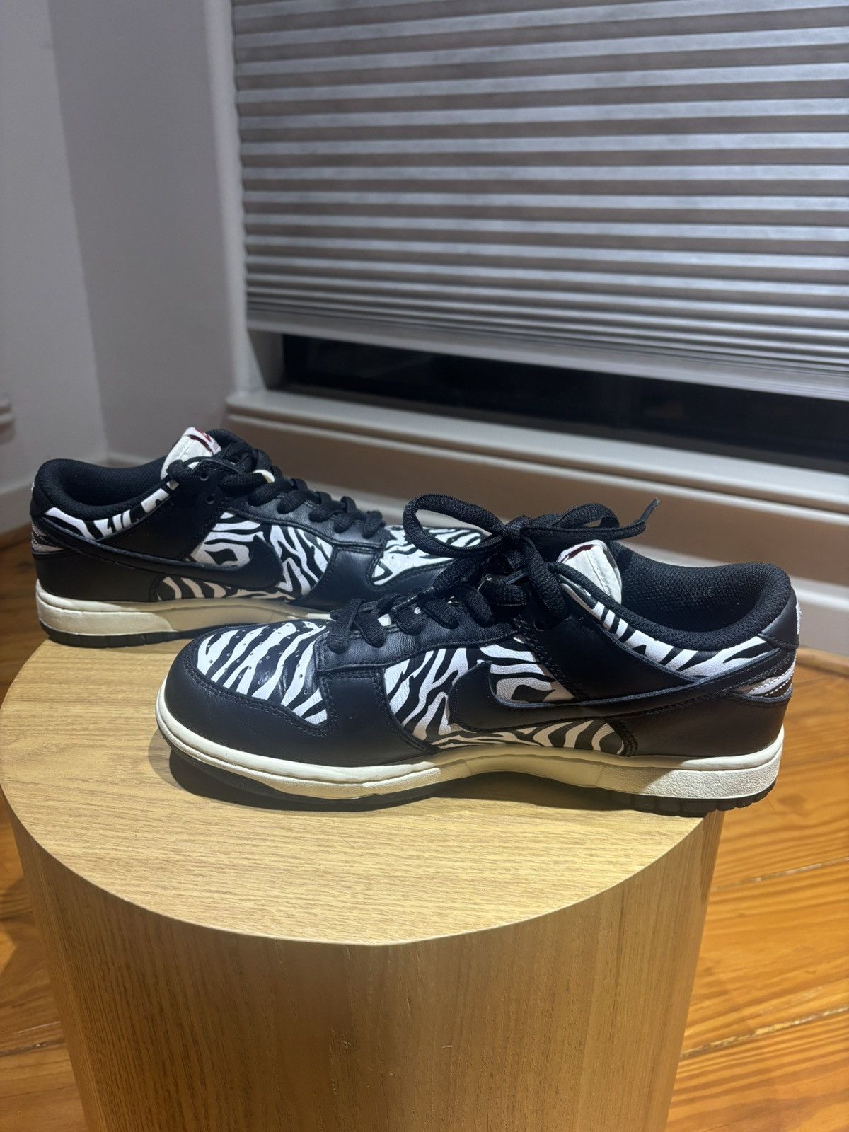 Nike Nike SB Dunk Low OG QS Size US 7.5 / EU 40-41 - 4 Thumbnail