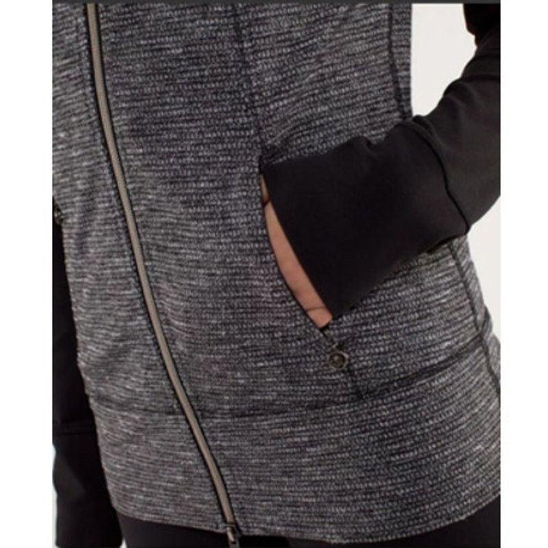 Lululemon Lululemon Daily Yoga Jacket Coco Pique Black/Black Size 8 Size M / US 6-8 / IT 42-44 - 4 Thumbnail