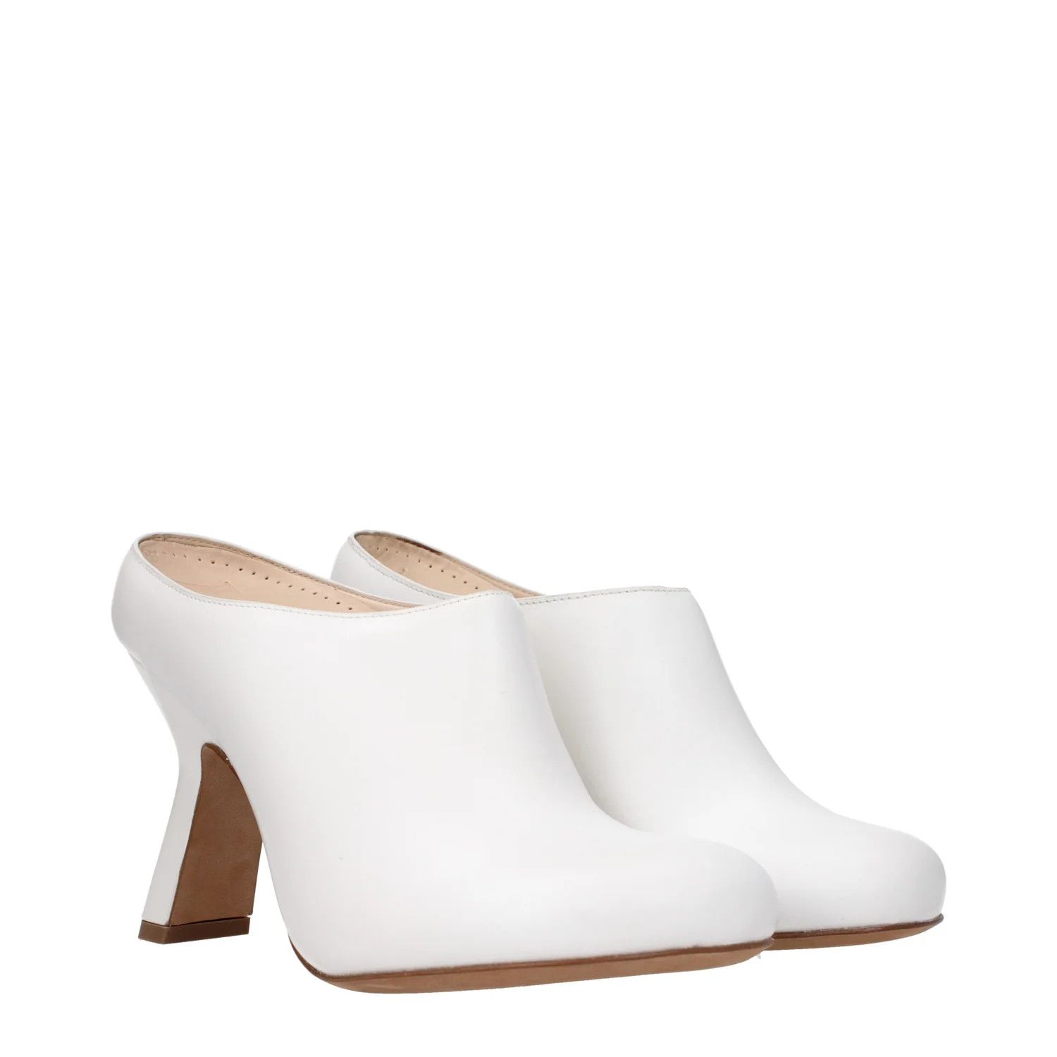 Loewe ob1o1e1124 Leather Sandals in White Size US 5 / IT 35 - 2 Thumbnail