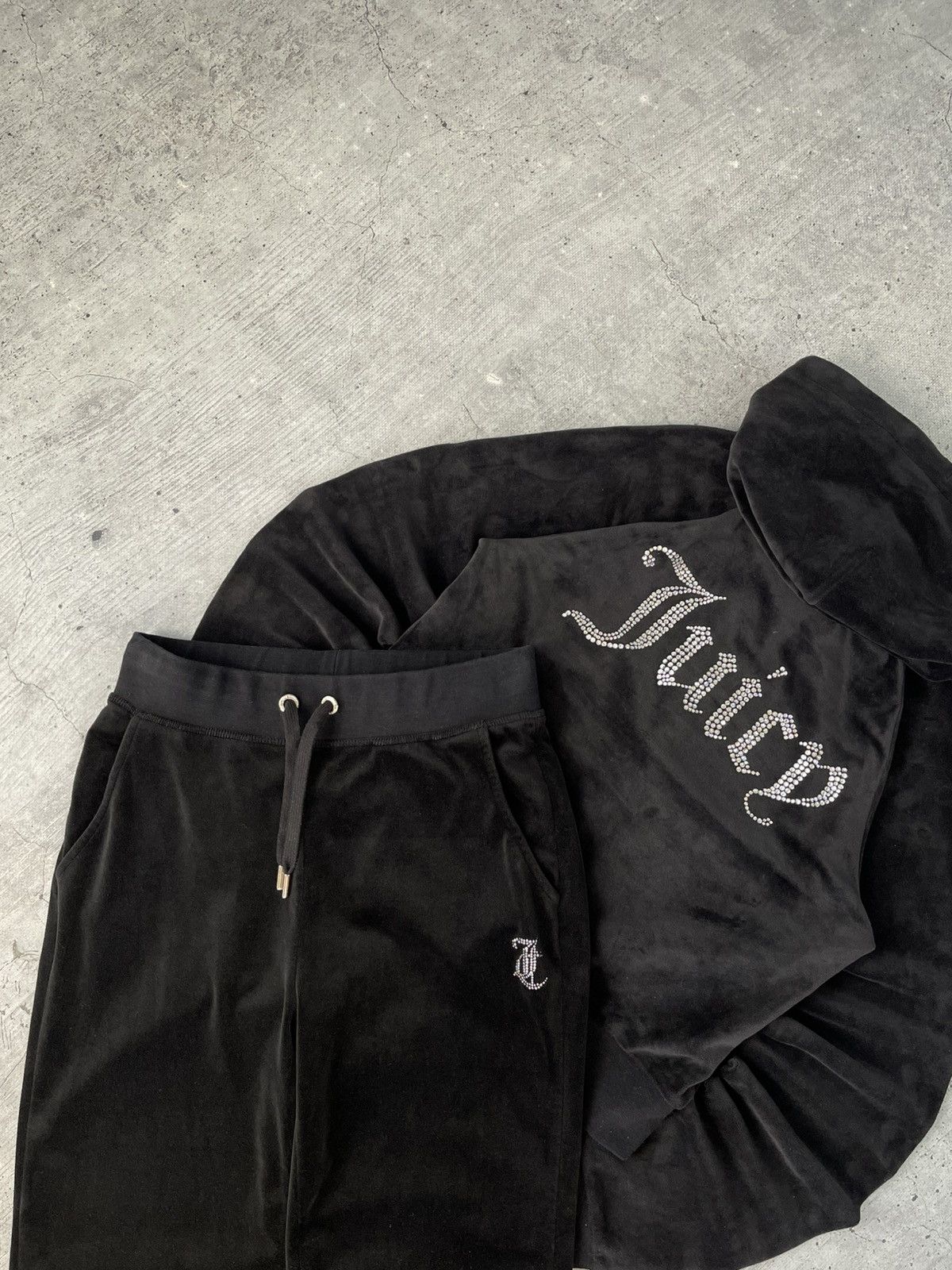 Japanese Brand VELOUR VINTAGE Y2K JUICY COUTURE SUITS Japan Style Size S / US 4 / IT 40 - 5 Thumbnail