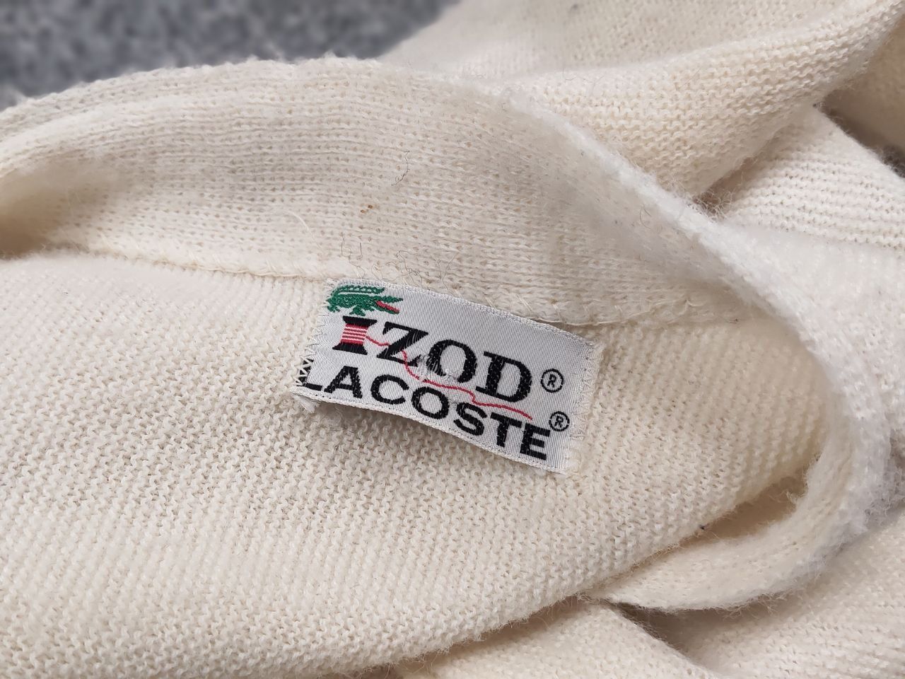 Lacoste Rare Vintage 90's Izod Lacoste Logo Beige cardigan Sweater Size US M / EU 48-50 / 2 - 18 Thumbnail