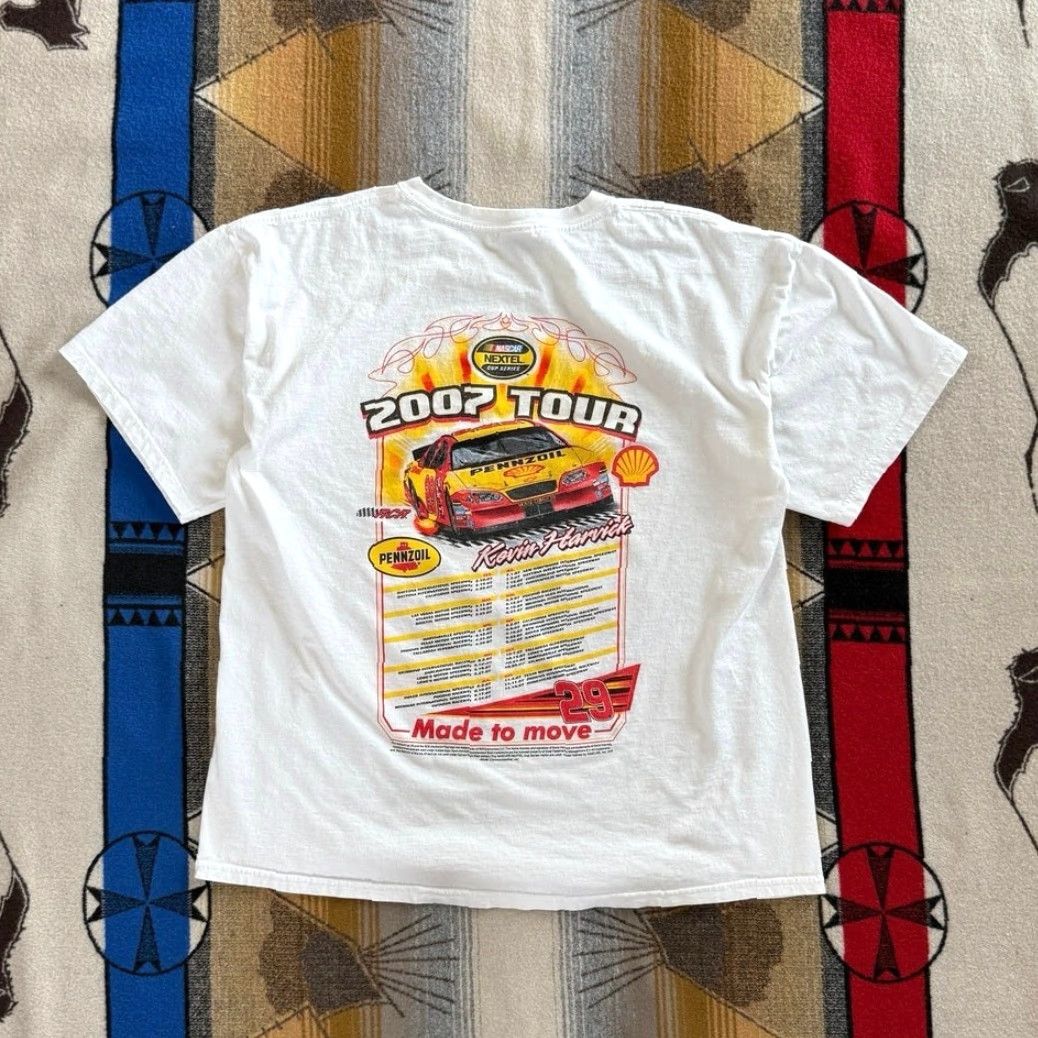 Gildan VINTAGE Kevin Harvick NASCAR T-Shirt XL White Men Short Sleeve Racing Cars Y2k 2000s Double Sided Size US XL / EU 56 / 4 - 2 Thumbnail