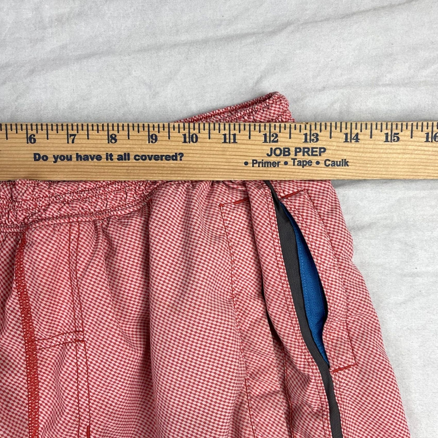 Lululemon Lululemon Athletic Shorts Mens Large Red Checkered Lined Running Reflective Size US 33 - 5 Thumbnail