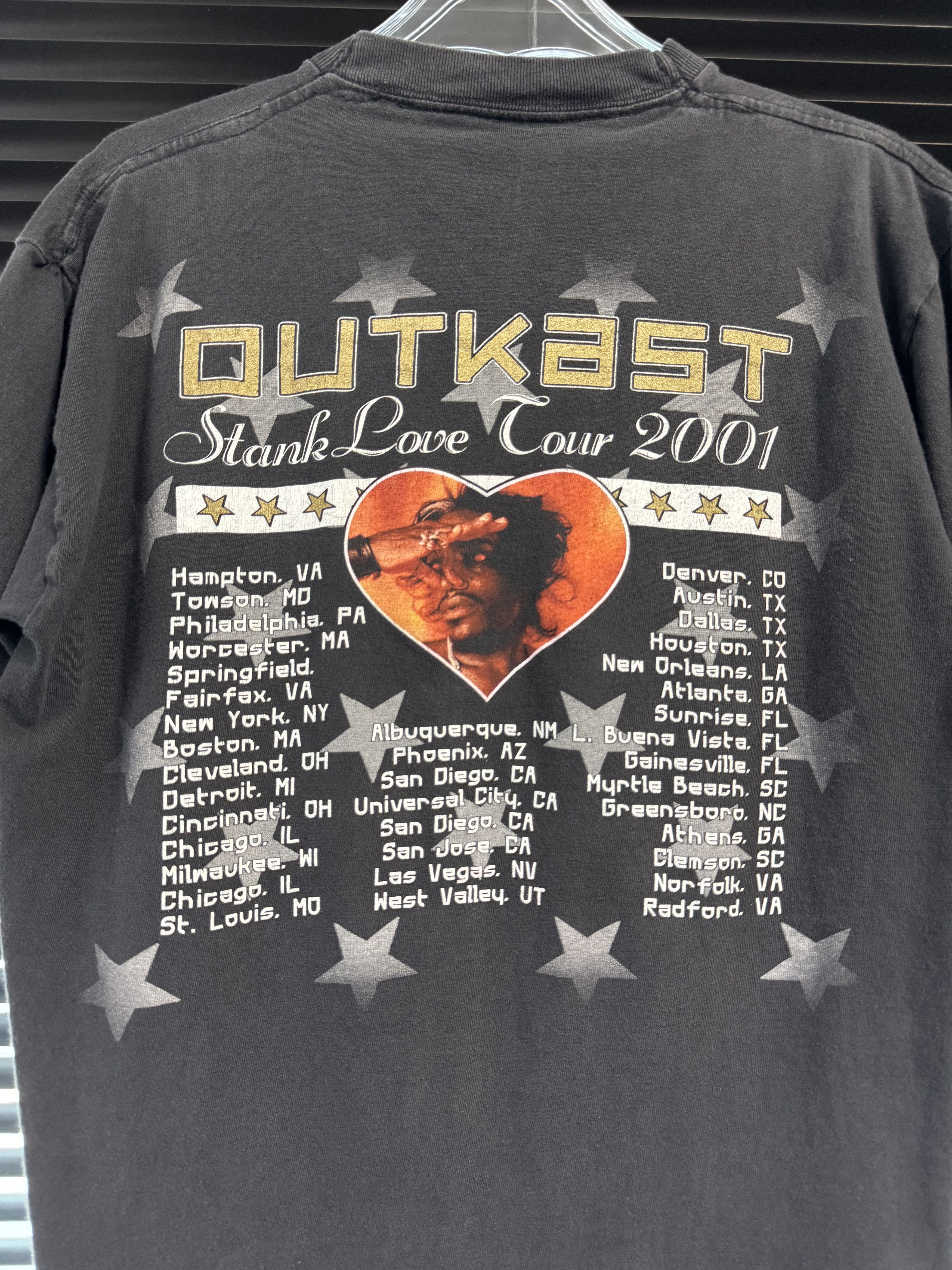 Vintage Vintage 2001 Outkast Stank Love Tour tshirt Size US L / EU 52-54 / 3 - 7 Thumbnail