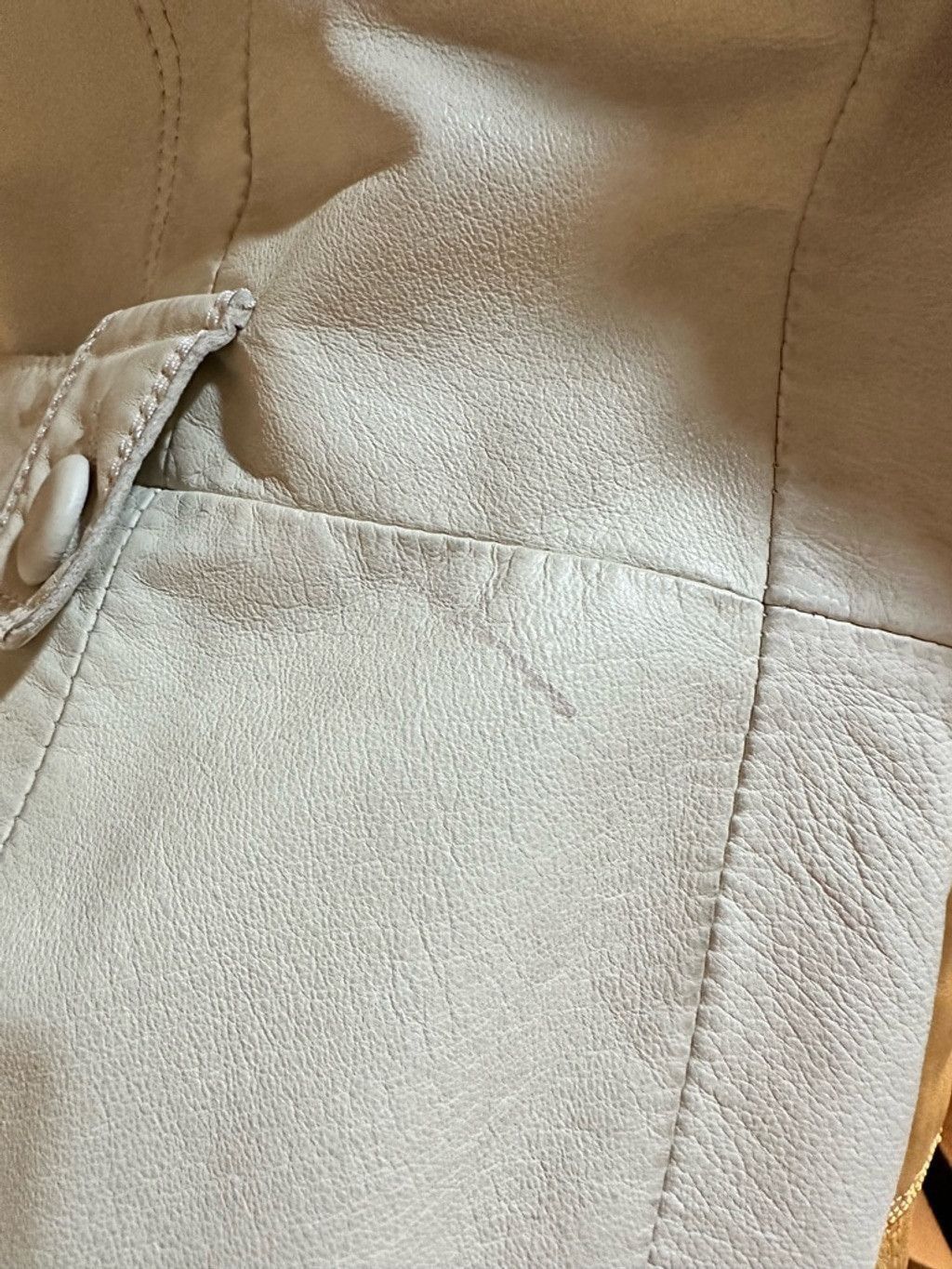 Danier Danier genuine leather off white size L, Size L / US 10 / IT 46 - 7 Thumbnail
