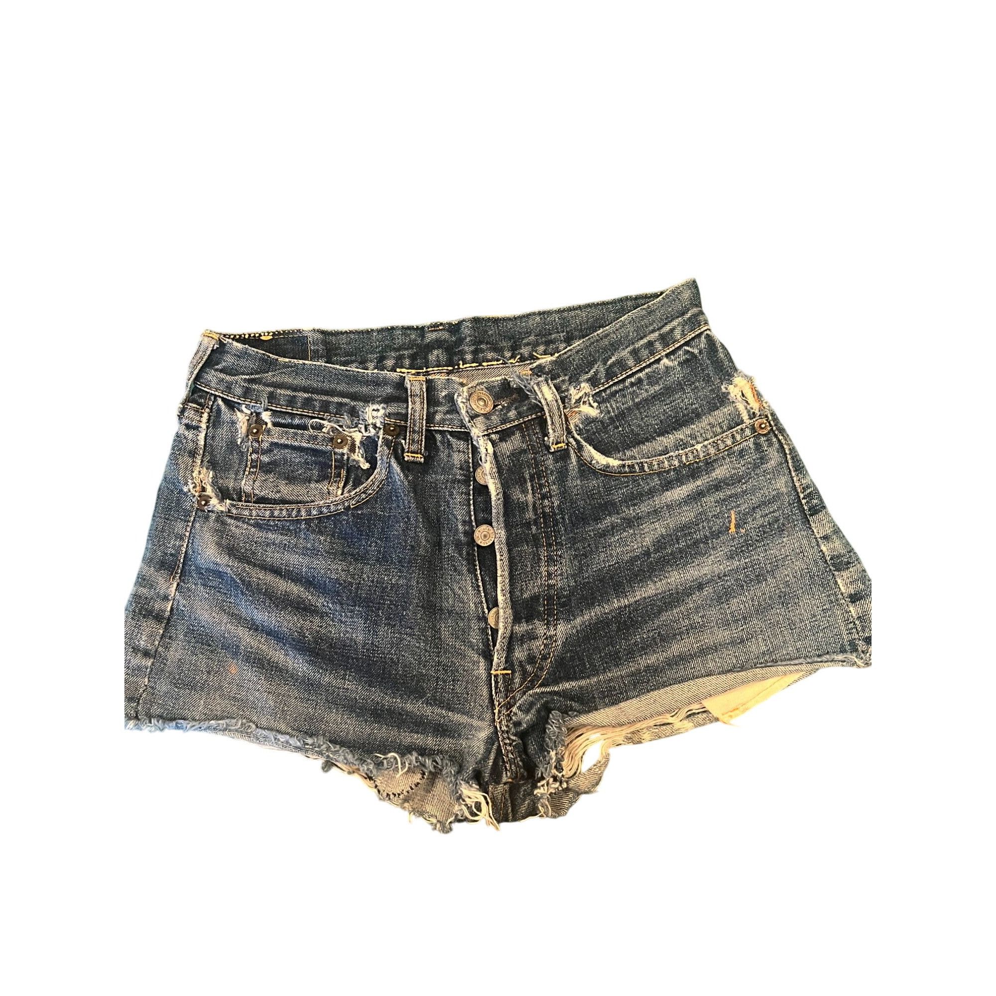 Levi's Vintage Levis Distressed Denim Shorts W/ Rolling Stones Patc Size 28" / US 6 / IT 42 - 16 Thumbnail