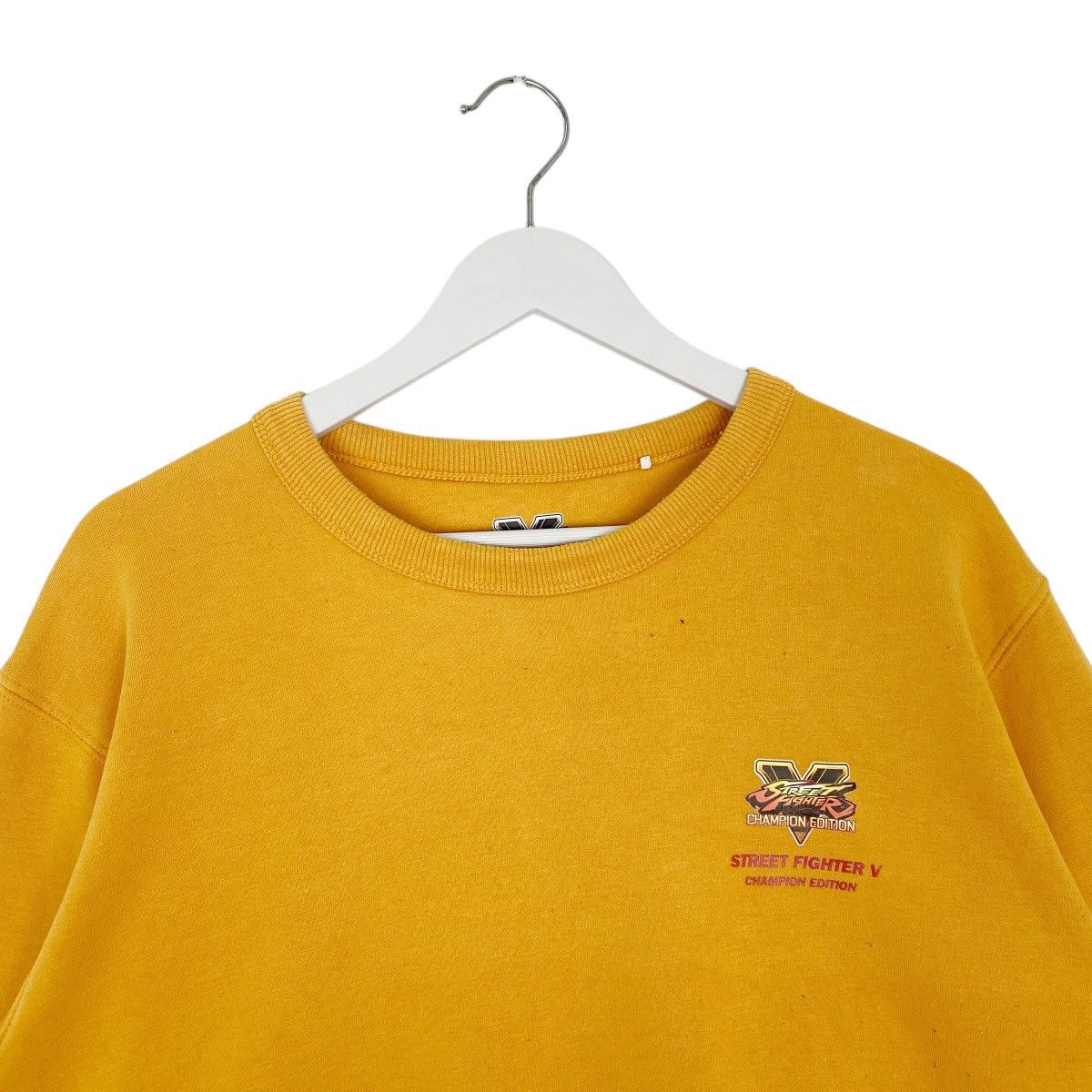 Vintage Vintage 90s Street Fighter V Sweatshirt Crewneck Yellow Size US L / EU 52-54 / 3 - 4 Thumbnail