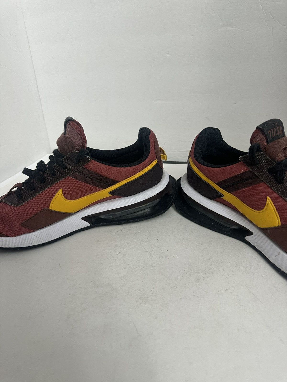Nike Nike air max pre day sneakers Size US 11 / EU 44 - 5 Thumbnail