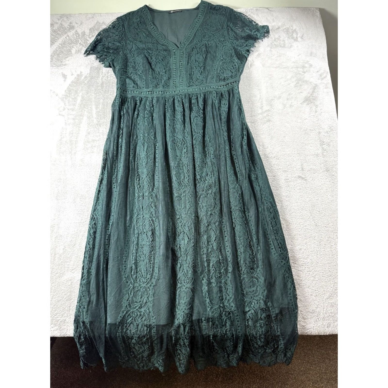 Hunter Womens Plus 2X Fairy Core Dress Whimsy Elegant Feminine Coquette Maxi Lace Short Sleeve Cap Sleeve Pullover Green 2X Plus Size Womens Dress Size XXL / US 16-18 / IT 52-54 - 3 Thumbnail