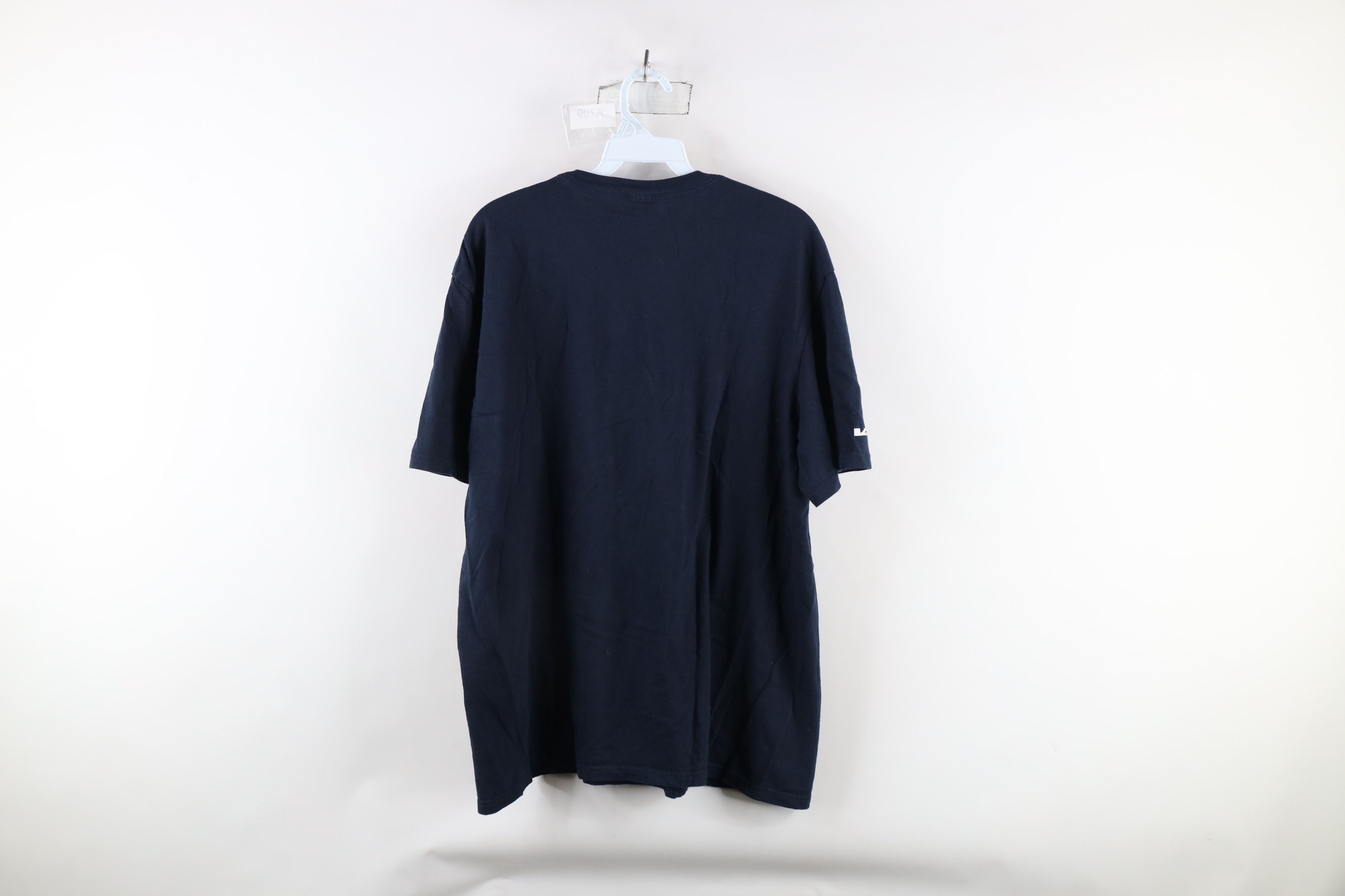 Vintage Vintage Out Cadillac Racing Car Short Sleeve T-Shirt Blue Size US XL / EU 56 / 4 - 8 Thumbnail