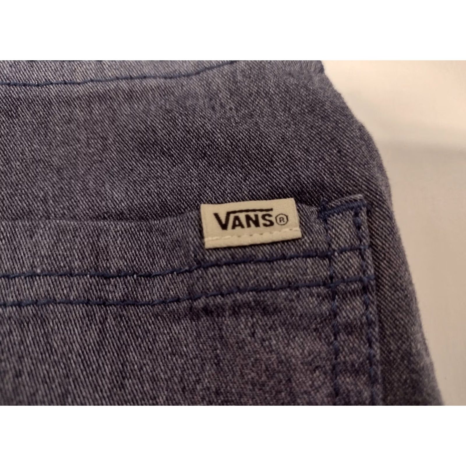 Vans VANS off the Wall Blue Denim Shorts Men Sz 28 Bermuda Skateboard Polyester/Cotton #1944 Size US 28 / EU 44 - 5 Thumbnail