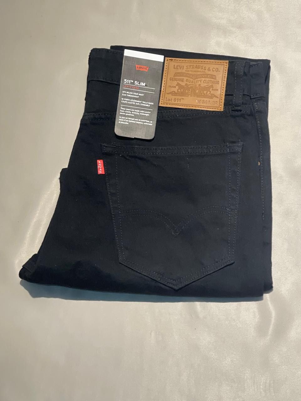 Levi's Vintage Clothing Levi's 511 Black Men's Jeans – W34 L32 Size US 34 / EU 50 - 1 Thumbnail