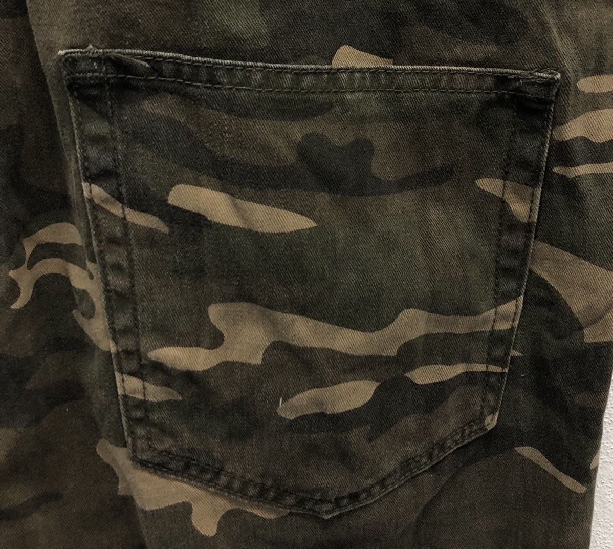 Forever 21 Vintage Forever 21 Camouflage Overalls Size US 36 / EU 52 - 13 Thumbnail