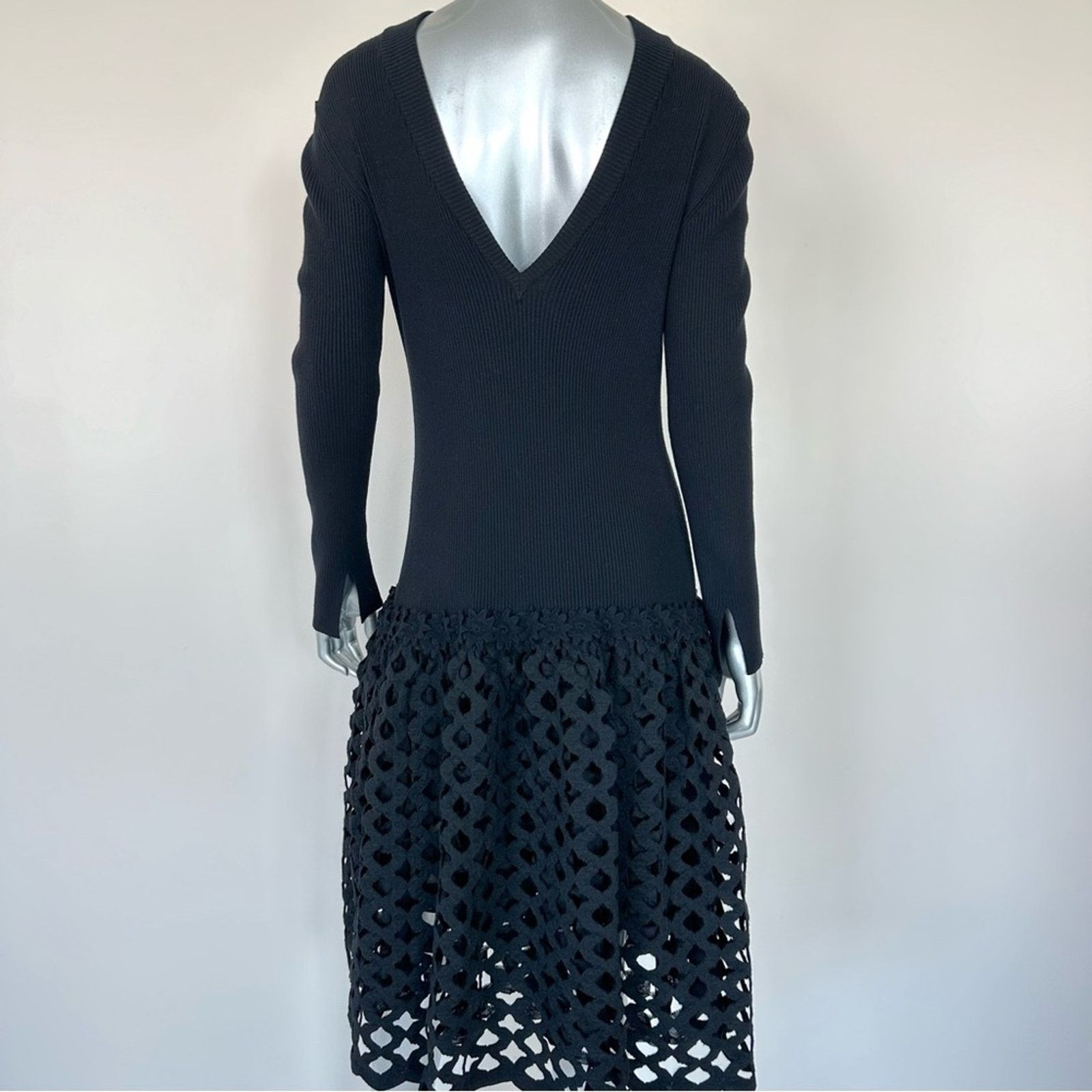 Chanel CHANEL black dress Paneled Knit size 46FR or XL Authentic Size XL / US 12-14 / IT 48-50 - 2 Thumbnail