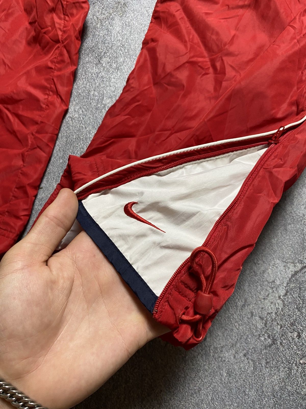 Nike Nike pants nylon vintage size Xxl red Size US 36 / EU 52 - 5 Thumbnail