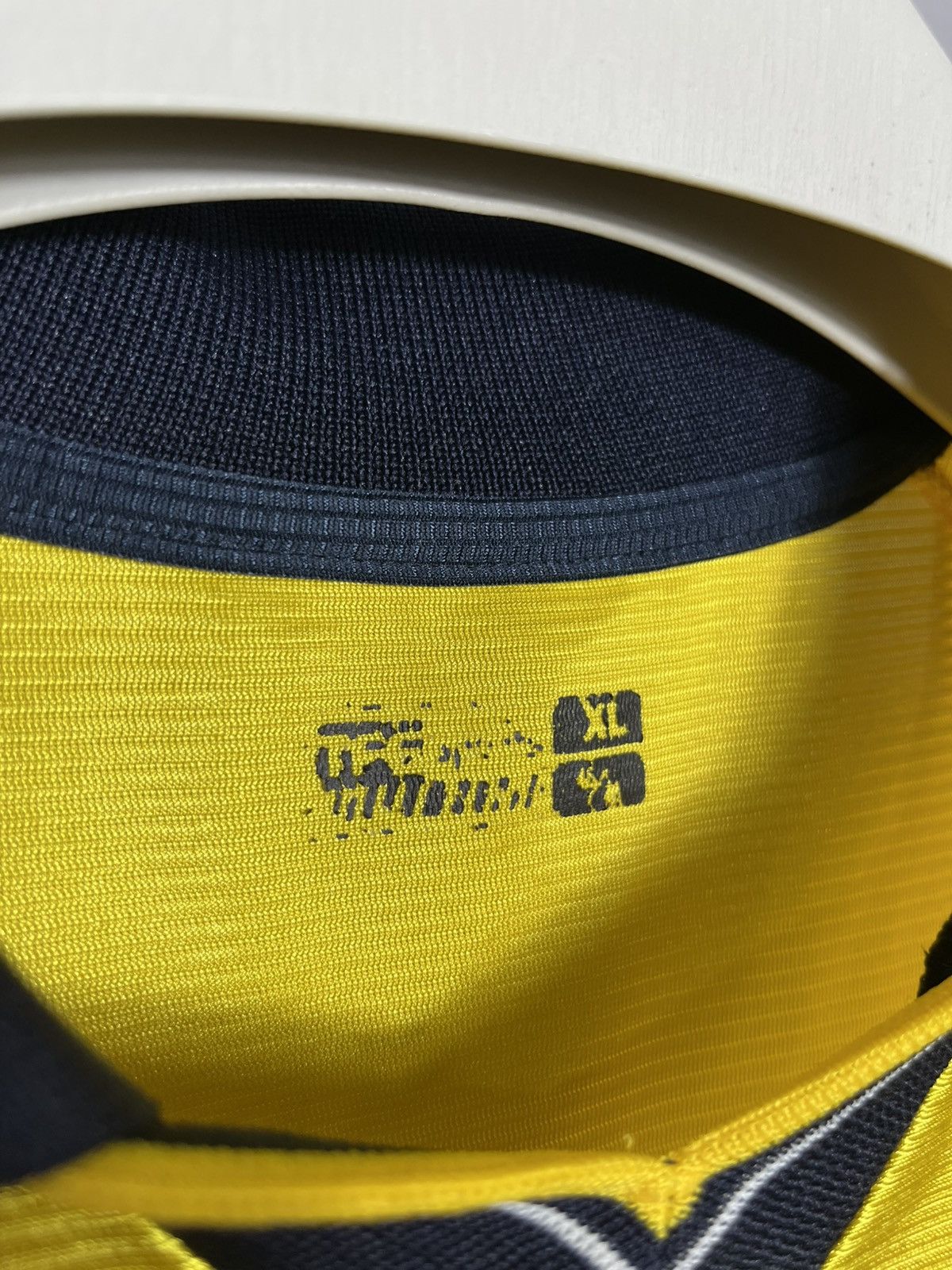 Other OXFORD UNITED 2001 2003 HOME FOOTBALL SHIRT VINTAGE JERSEY Size US XL / EU 56 / 4 - 4 Thumbnail