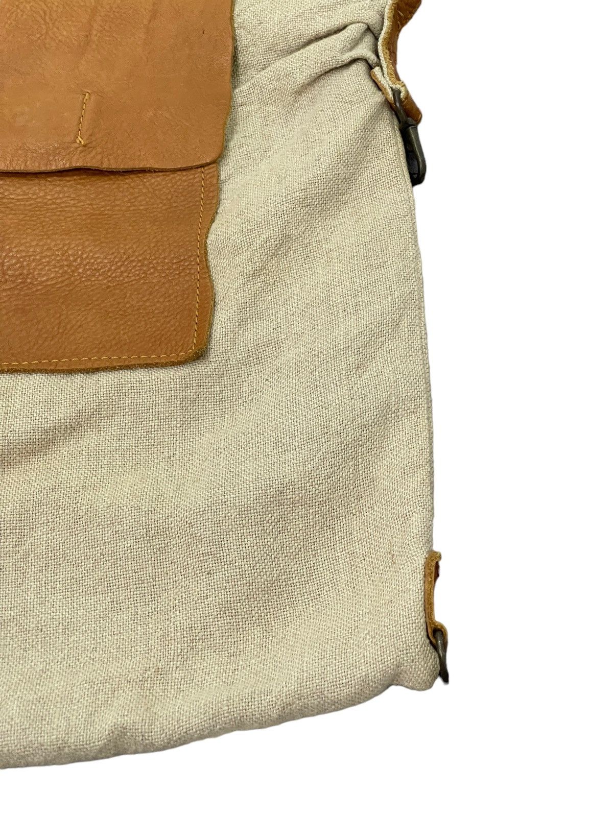 Japanese Brand Linen and Leather Arome de Muguet Messenger Bag Size ONE SIZE - 10 Thumbnail