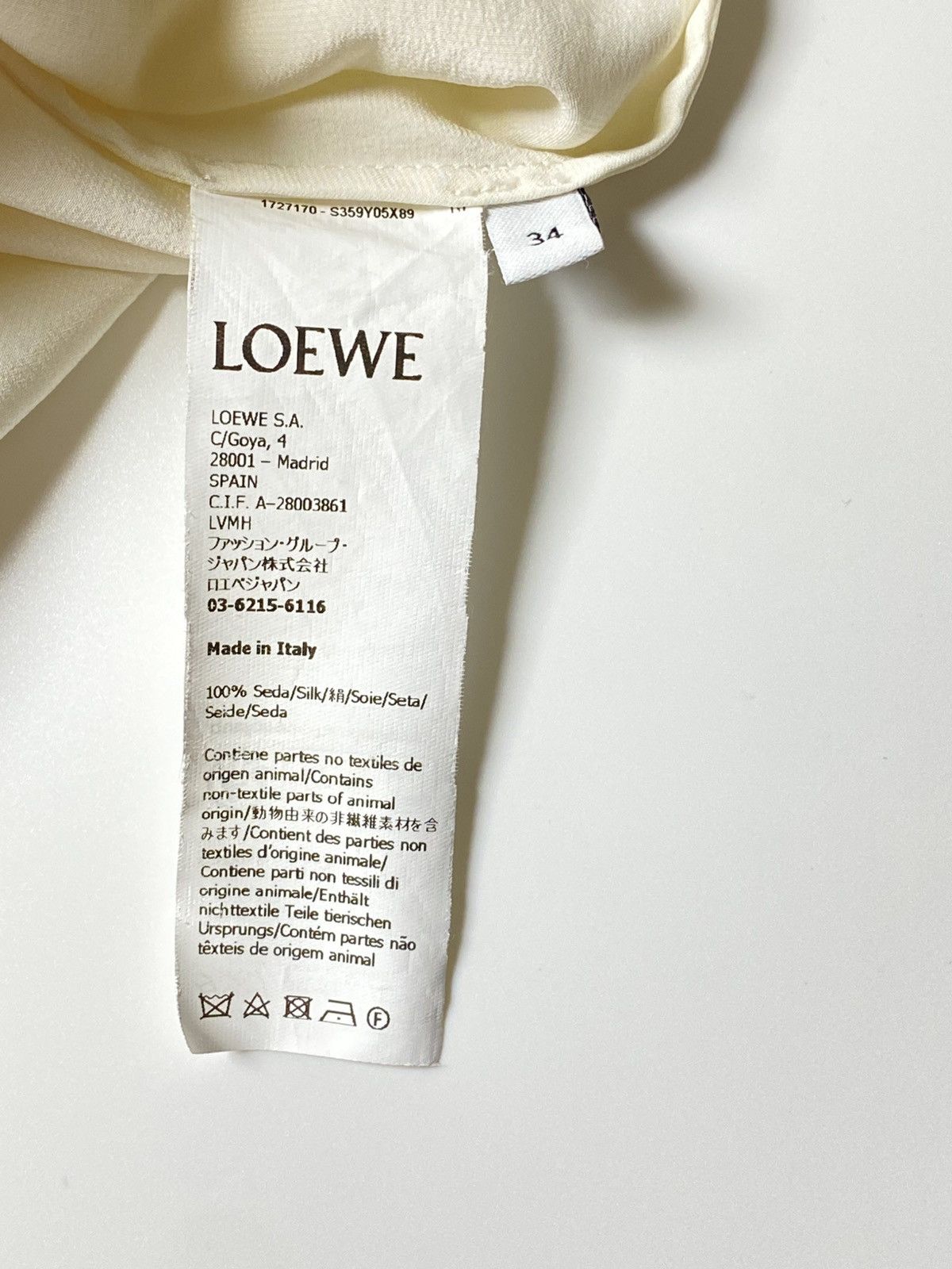 Loewe FW23 LOEWE X MARUJA MALLO SATIN SILK SHIRT Size M / US 6-8 / IT 42-44 - 4 Thumbnail