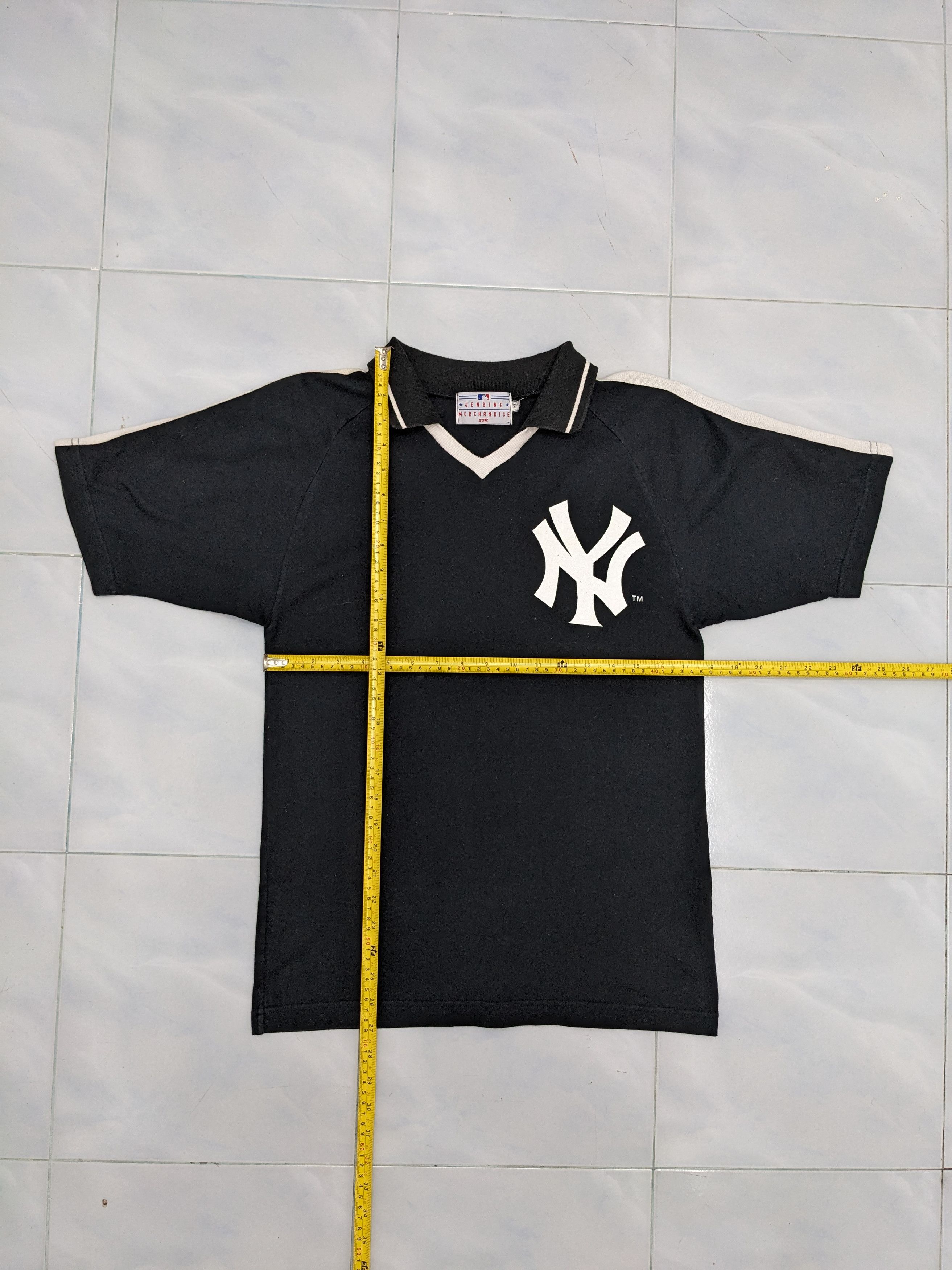 MLB VINTAGE 1998 NY YANKEES MLB SUMITOMO CORP Size US M / EU 48-50 / 2 - 5 Thumbnail