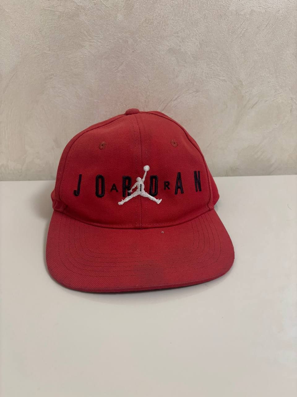 Jordan Brand Nike AIR Jordan Cap Red straight peak cap, one size Size ONE SIZE - 3 Thumbnail