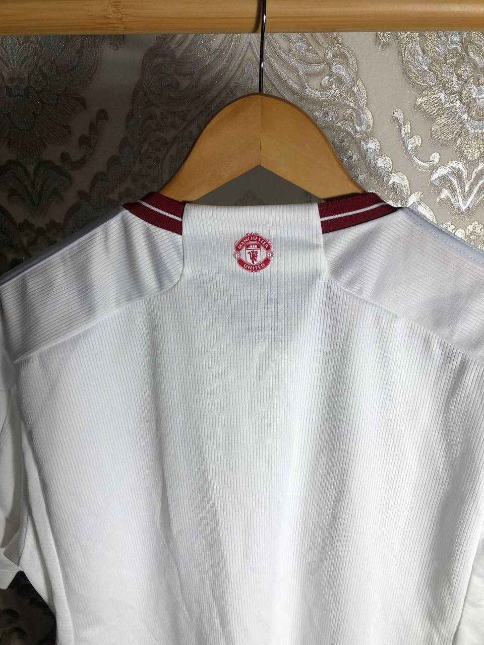 Vintage VERY RARE ADIDAS FC MANCHESTER UNITED ENGLAND SOCCER JERSEY Size US XXL / EU 58 / 5 - 7 Thumbnail