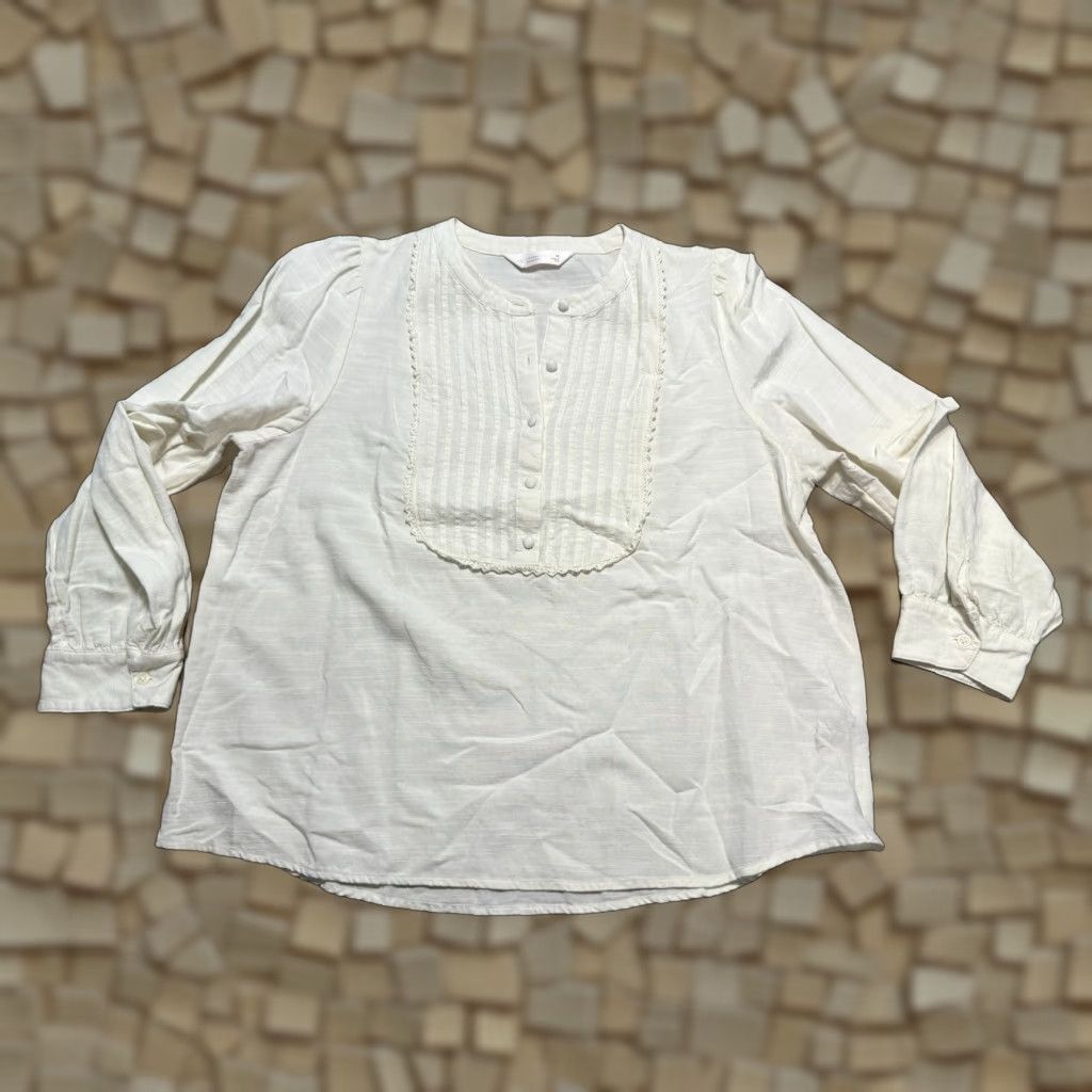 Vintage LC Lauren Conrad Shirt Women's Medium White Long Sleeve Shirt 1/4 Buttons Size M / US 6-8 / IT 42-44 - 1 Thumbnail