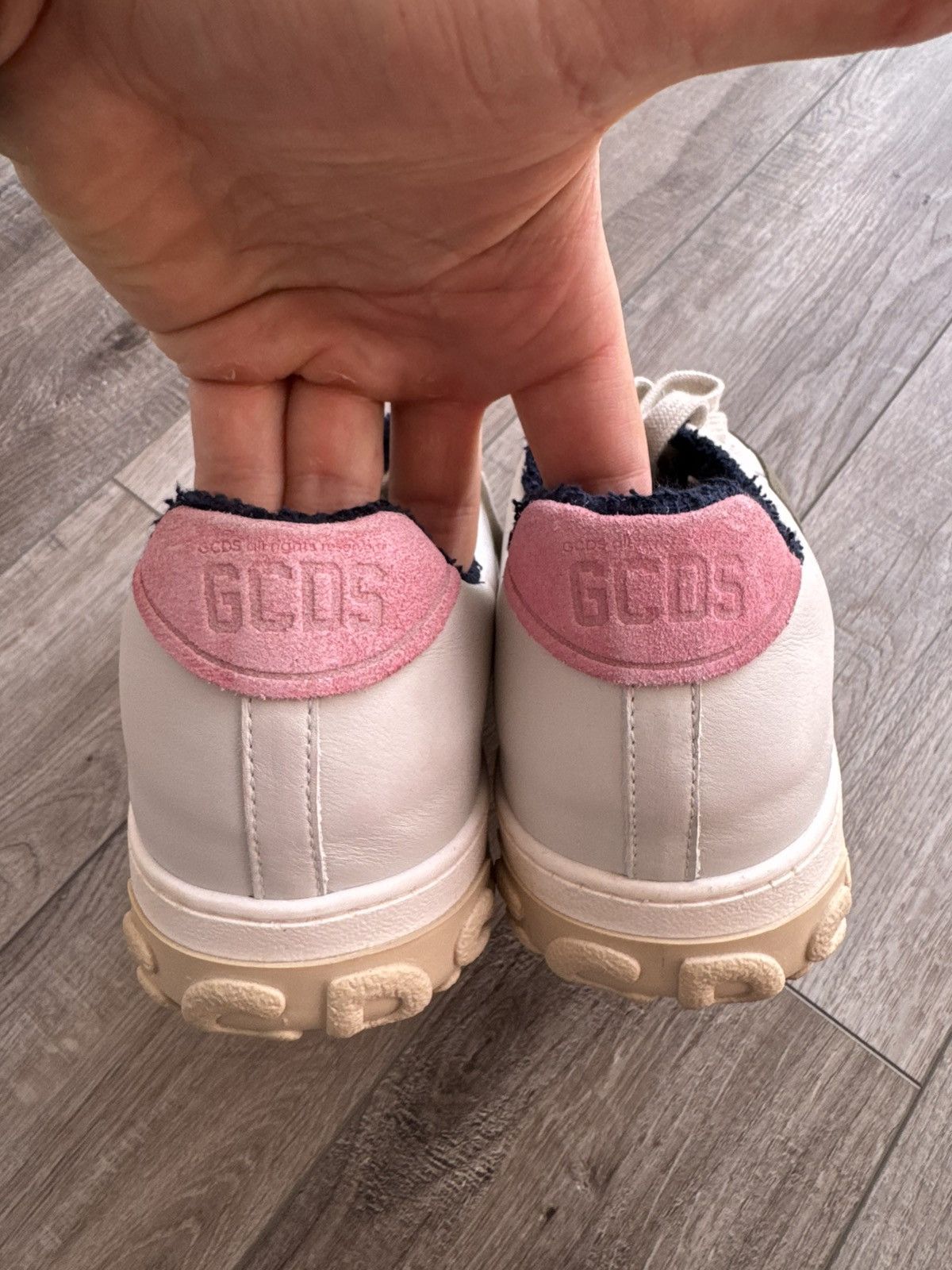 GCDS GCDS Retro Nami low-top sneakers Size US 9.5 / EU 42-43 - 3 Thumbnail