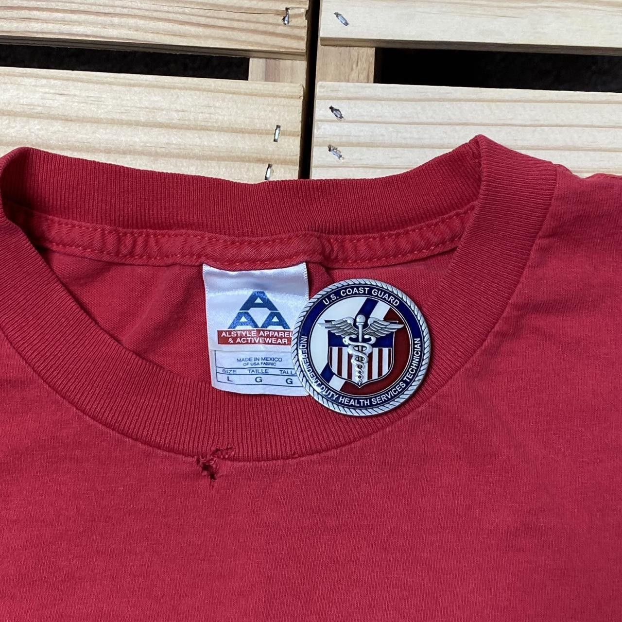 AAA Vintage Rolling Stones 2004 Red Thrashed Band Tee Size Large Size US L / EU 52-54 / 3 - 5 Thumbnail