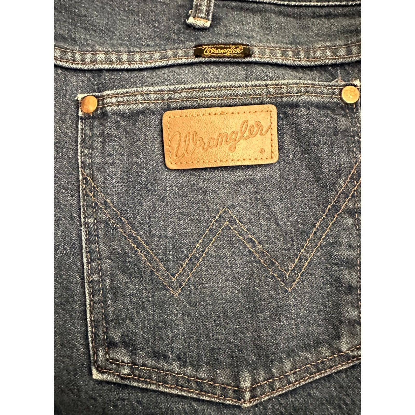 Wrangler VINTAGE Wrangler Jeans Cowboy Bootcut 38x32 Denim USA Made 13MWZK Blue Mens Size US 38 / EU 54 - 7 Thumbnail