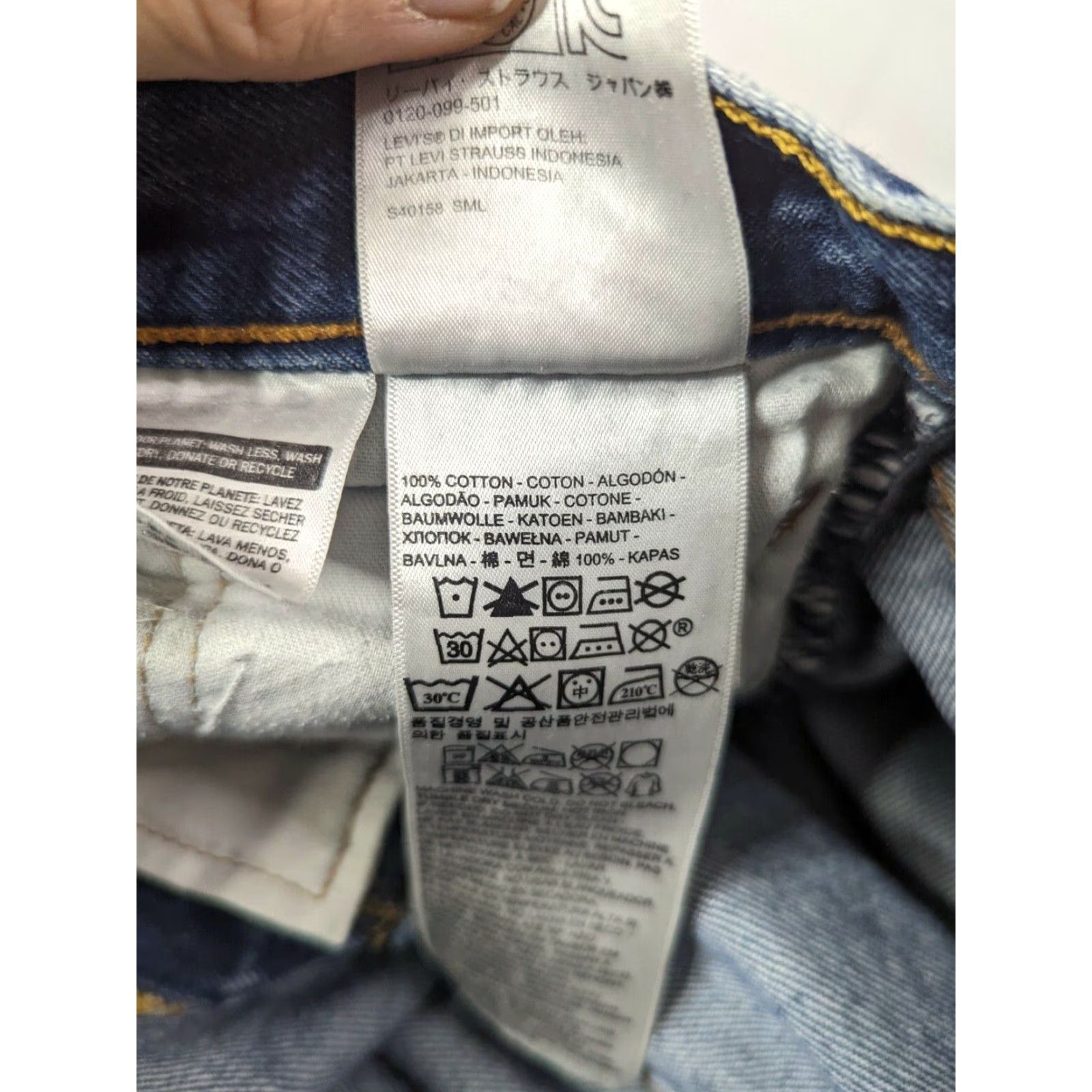 Levi's VINTAGE Levi's 501 Jeans Men 36x34 Regular Straight Leg Button Fly Blue Denim Classic USA 90s M1M Mens Size US 36 / EU 52 - 4 Thumbnail
