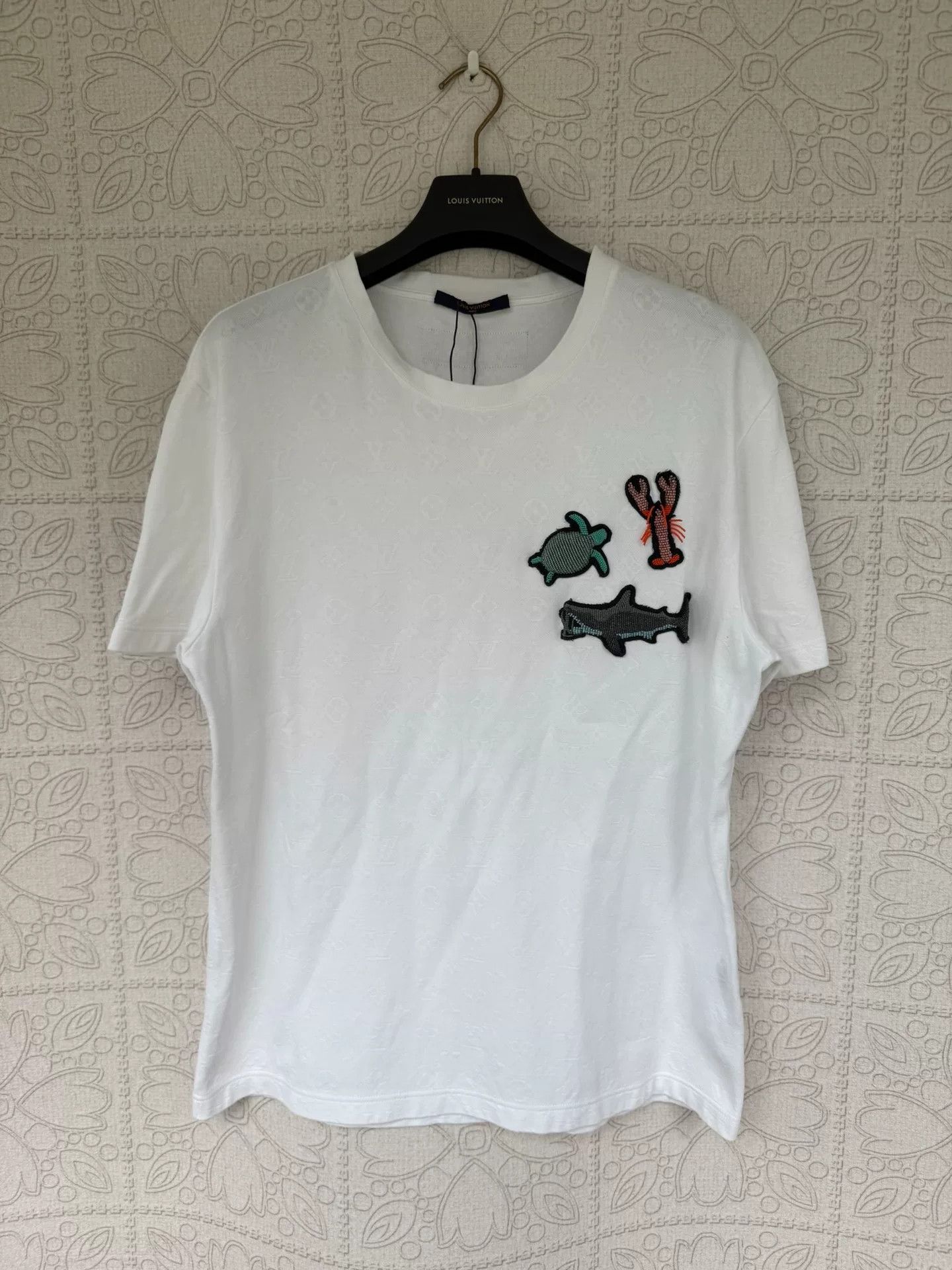 louis vuitton ocean bead pattern short sleeve