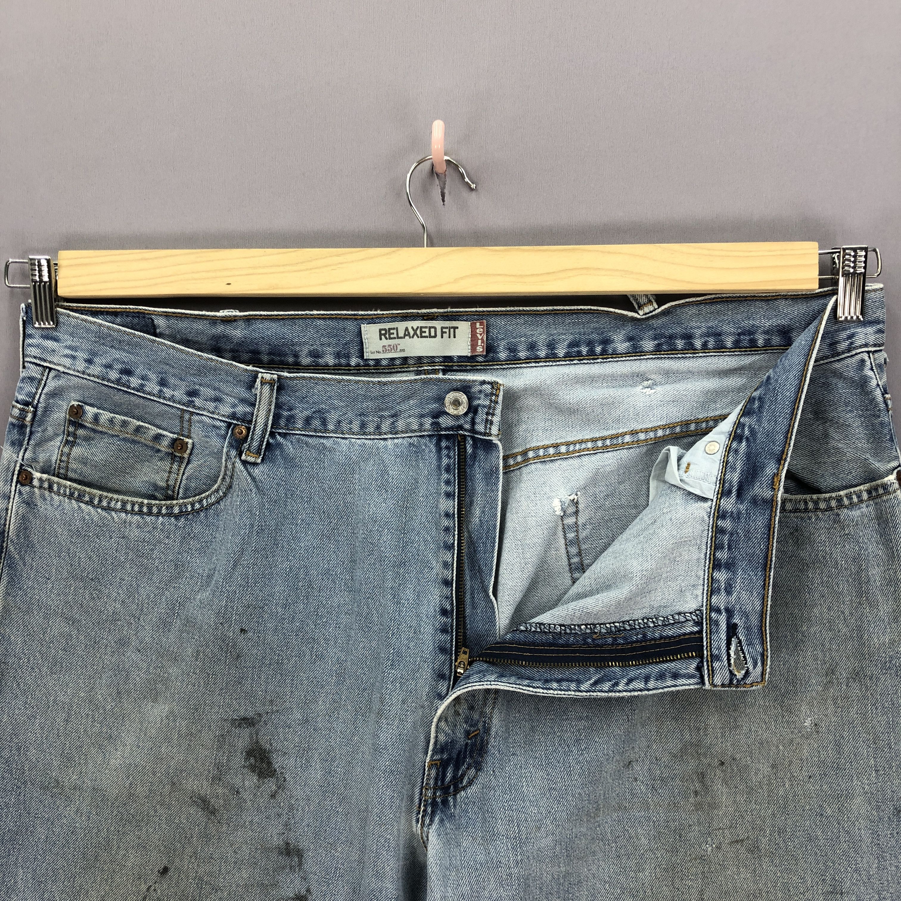 Jean Vintage Levis Baggy Dirty Jeans Levi's 550 Faded Denim Size US 44 / EU 60 - 6 Thumbnail