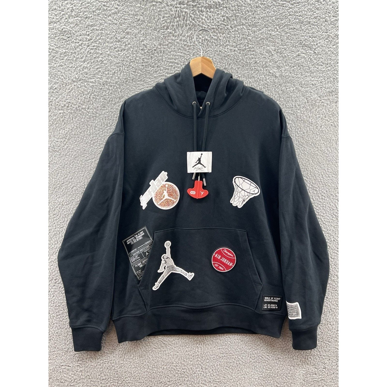 Jordan Brand Jordan World Of Flight Black Hoodie Size Large DQ7338-010 Size US L / EU 52-54 / 3 - 1 Thumbnail