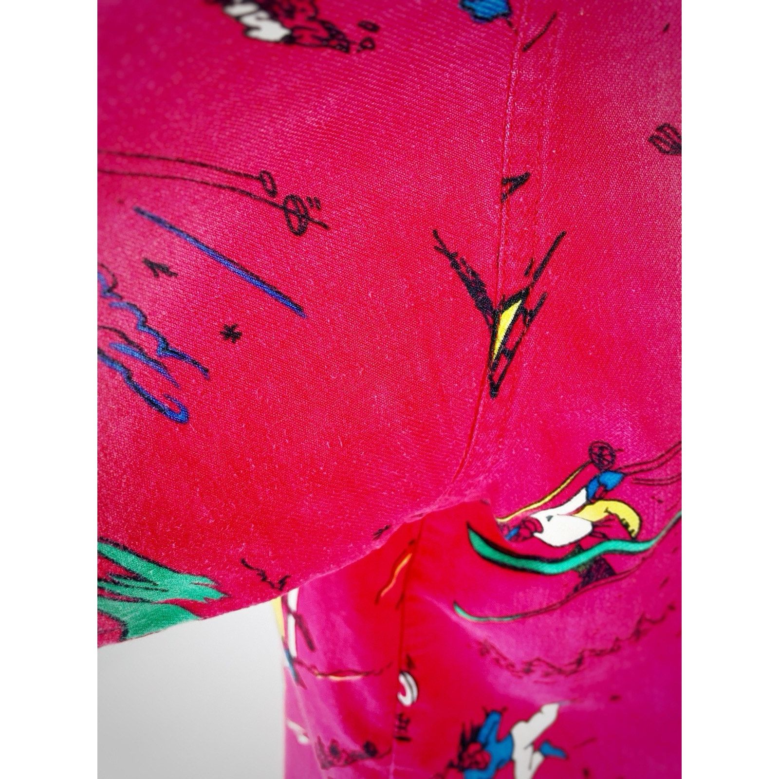 Vintage VTG Heet Cartoon Sports Button Up Shirt Distressed Sz S Size US S / EU 44-46 / 1 - 5 Thumbnail