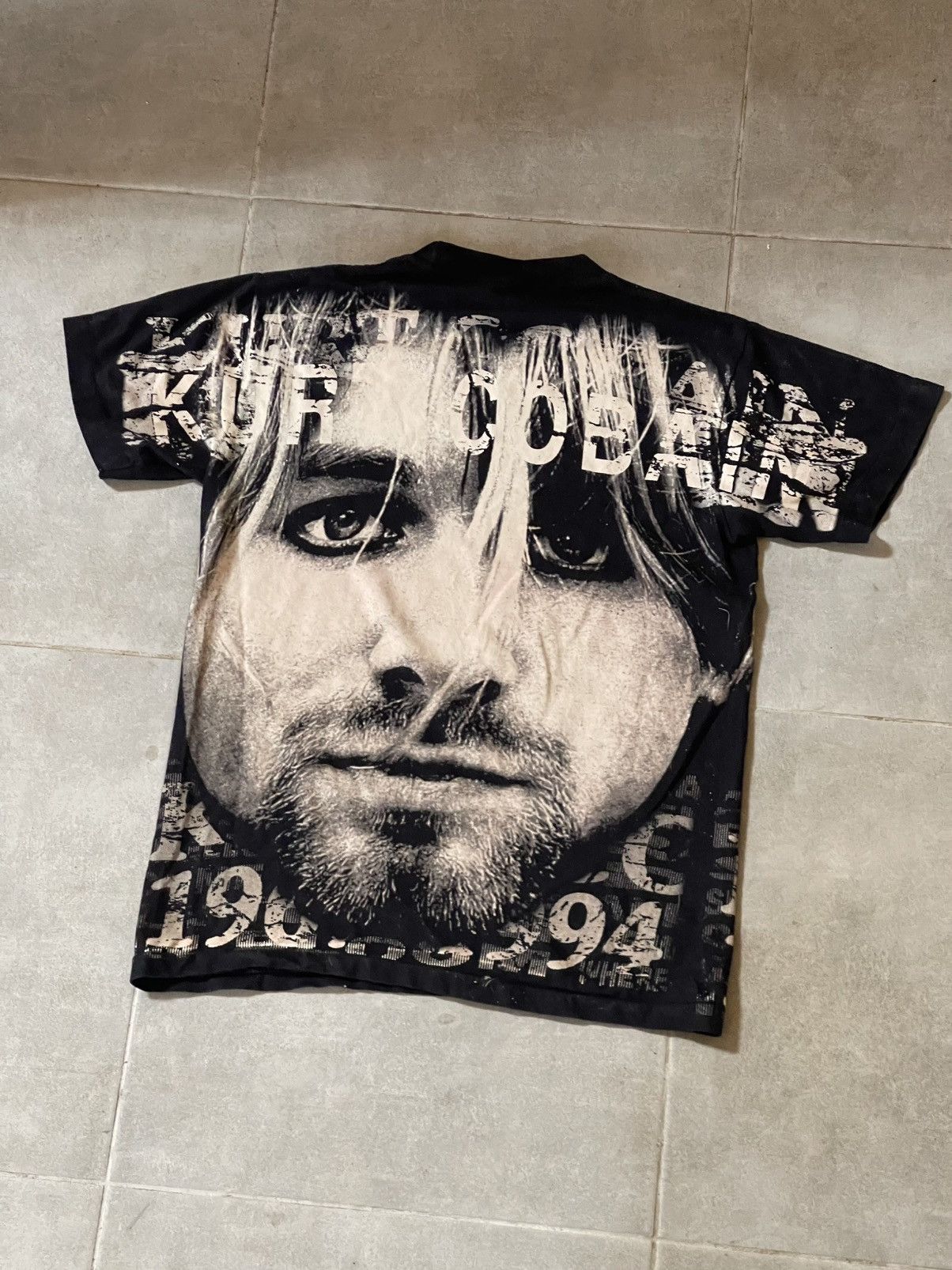 Nirvana 1994 Kurt Cobain Nirvana Memorial tee vintage single stitch Size US M / EU 48-50 / 2 - 7 Thumbnail