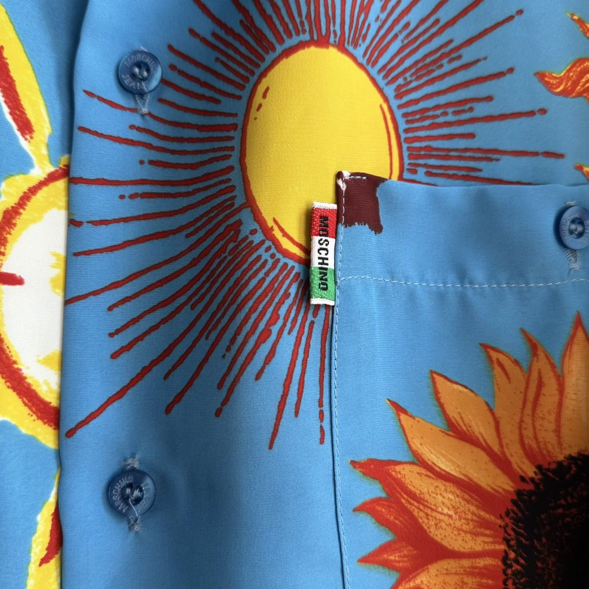 Moschino Rare Vintage 90s Moschino Jeans Sun Print Short Sleeve Shirt Size US M / EU 48-50 / 2 - 6 Thumbnail