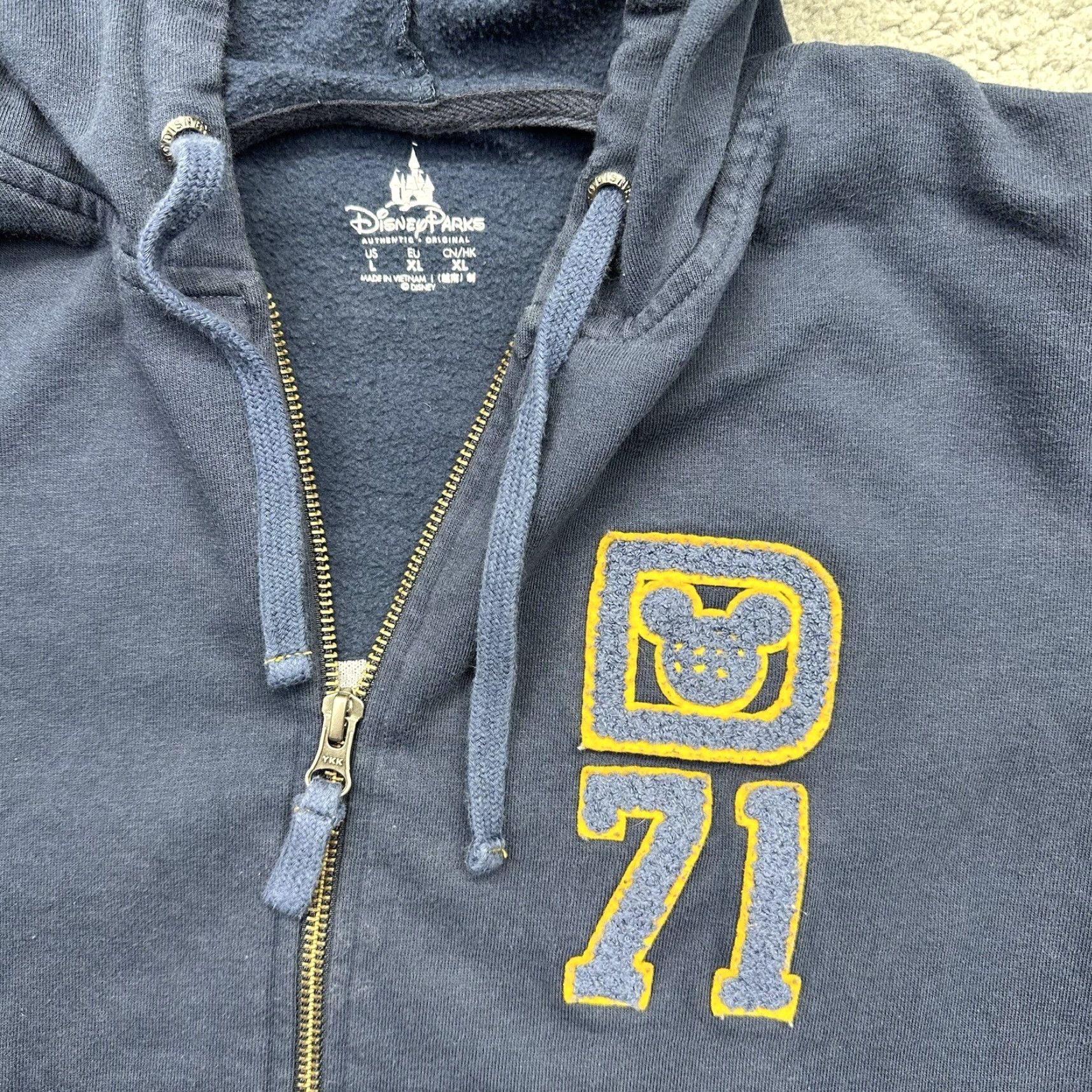 Disney Disney Walt Disney World Adult Large Hooded Sweatshirt Mickey Mouse Disney Parks Hoodie Shirt Size US L / EU 52-54 / 3 - 4 Thumbnail