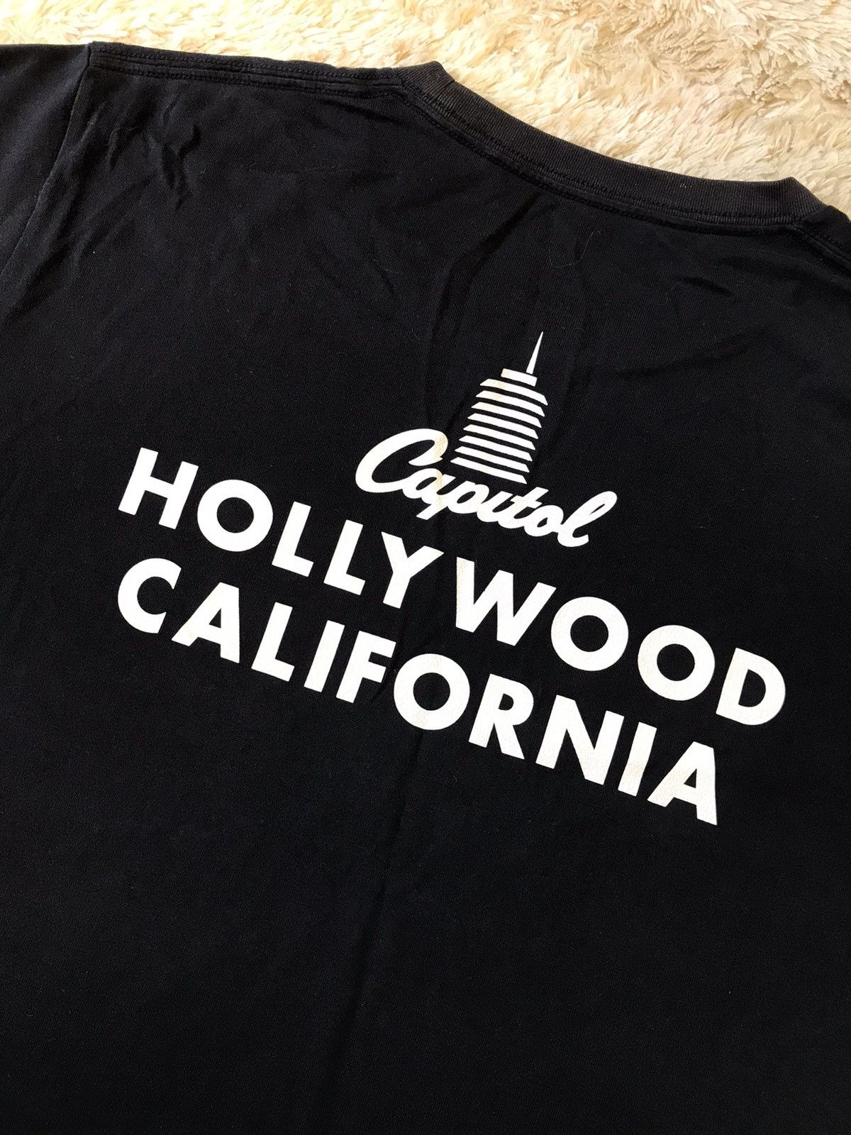 Japanese Brand × Uniqlo Uniqlo X Capitol Records Hollywood California Tee Size US XL / EU 56 / 4 - 5 Thumbnail