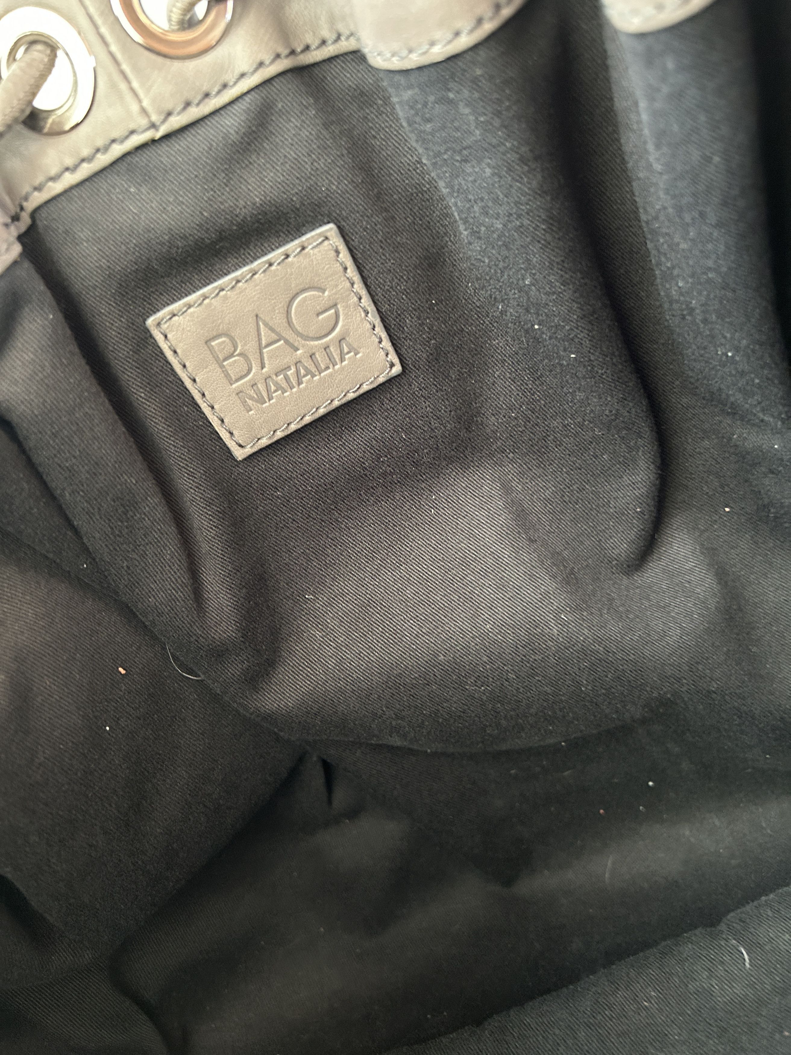 Dolce & Gabbana D&G Natalia leather drawstring hobo handbag Size ONE SIZE - 19 Thumbnail