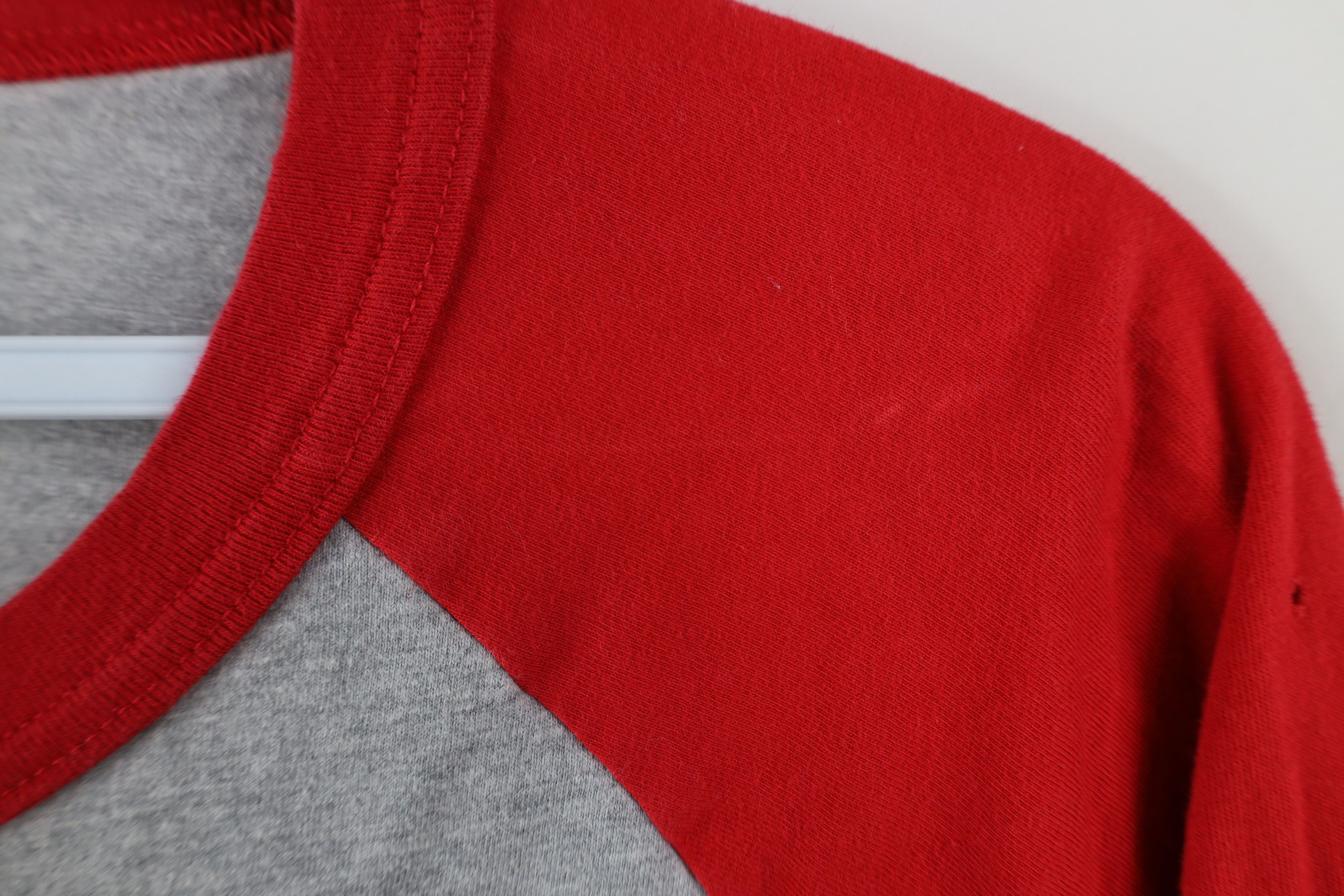 Adidas Vintage Y2K Adidas Block Baseball Raglan T-Shirt Gray Red Size US M / EU 48-50 / 2 - 6 Thumbnail