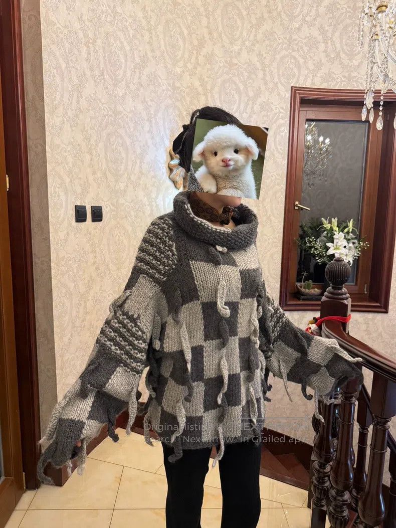 Loewe Loewe Exclusive Black and White Plaid Sweater Size S / US 4 / IT 40 - 1 Thumbnail
