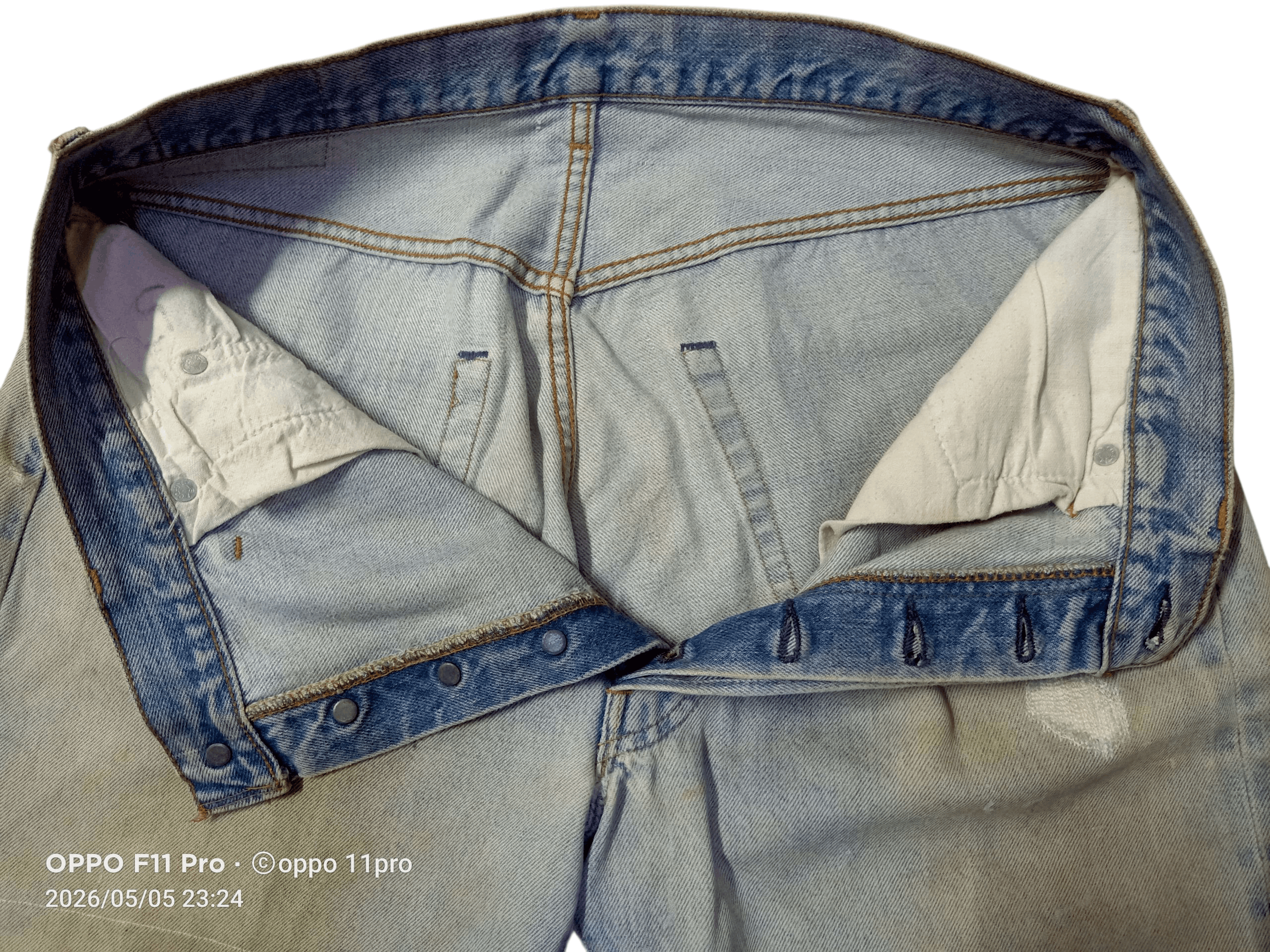 Levi's Vintage Clothing 💥 Levi's Vintage 501 70s Stamp Button 558 Distressdenim 💥 Size US 34 / EU 50 - 14 Thumbnail